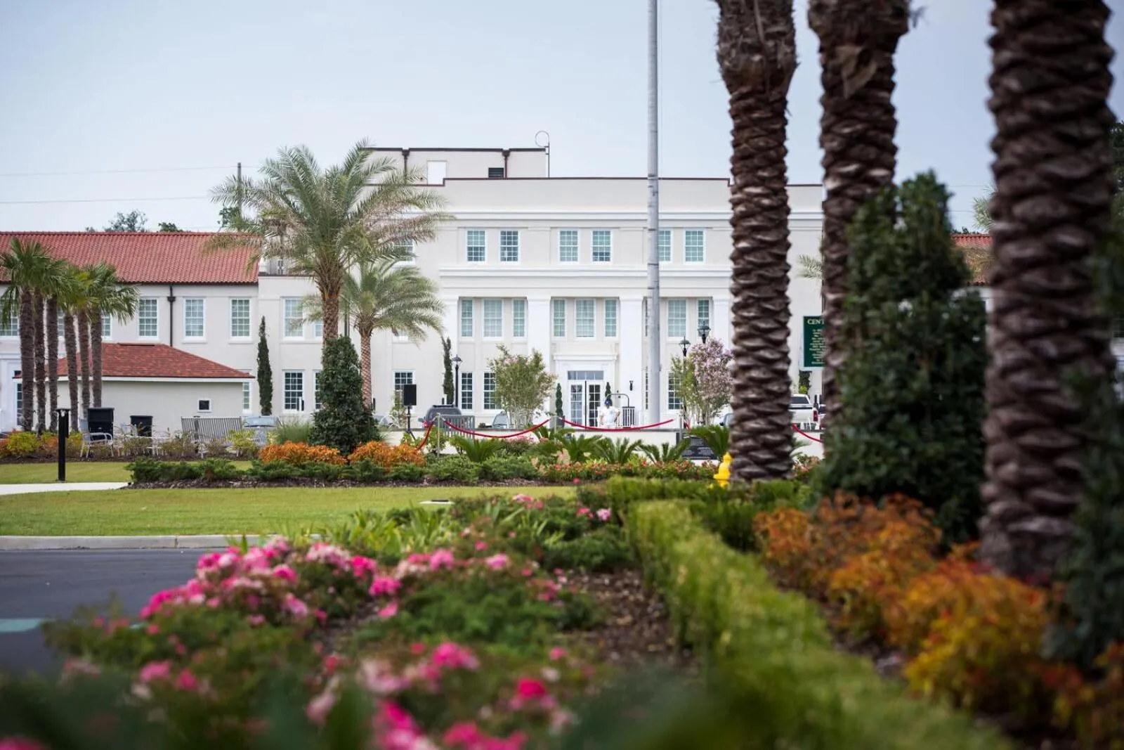 Facade/entrance in Centennial Plaza Resort Gulfport