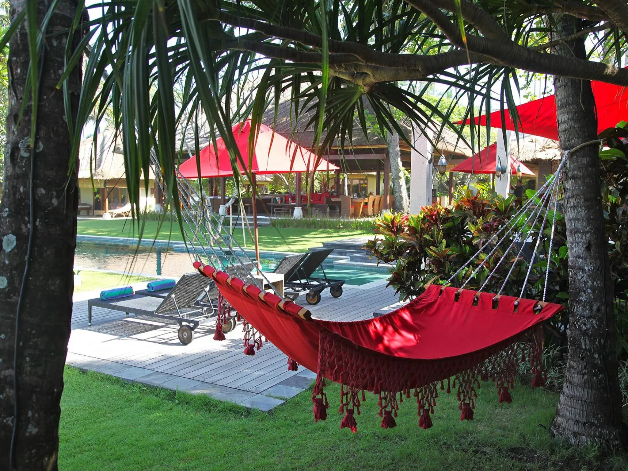 Day in Villa Maridadi by Elite Havens