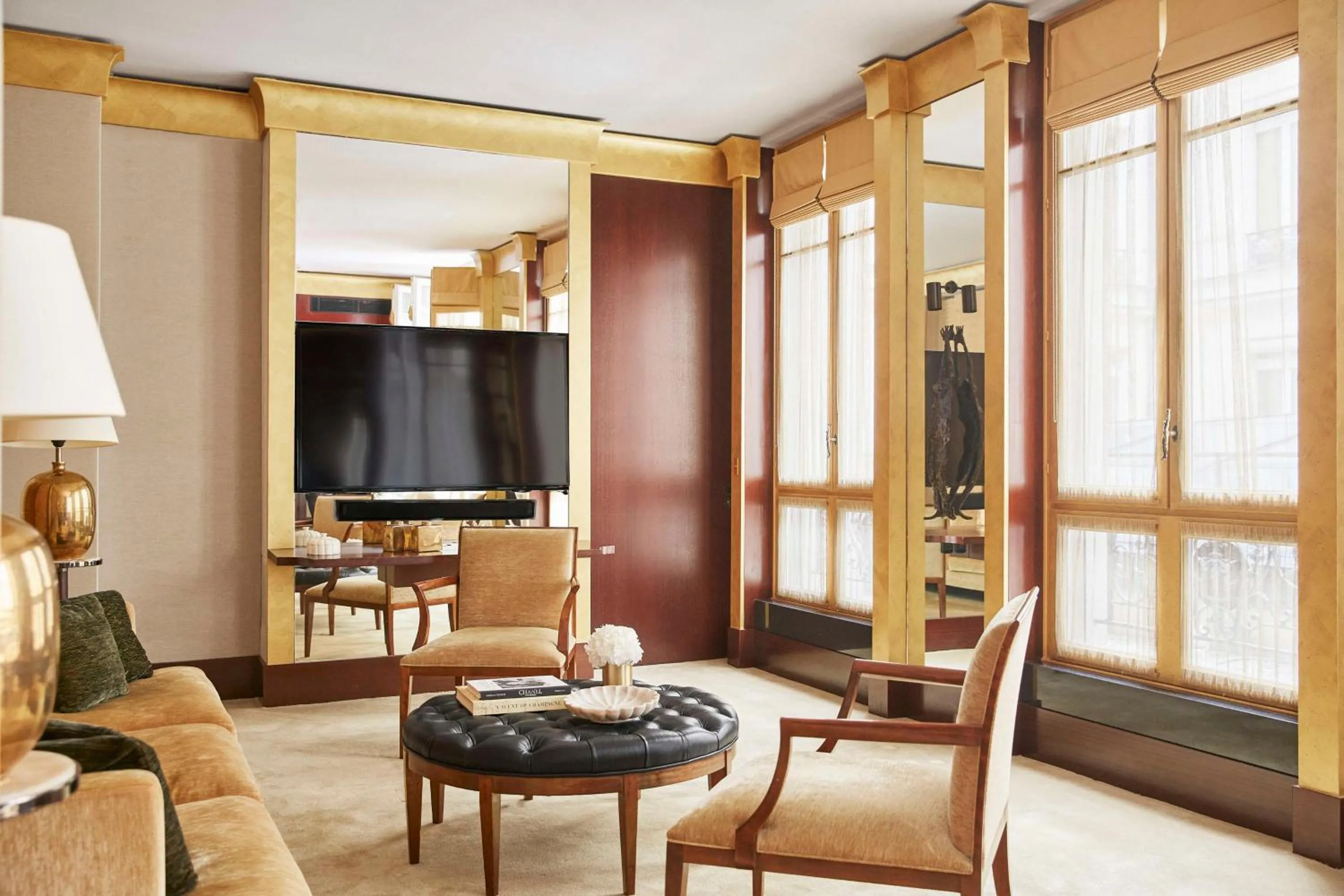 Living room in Park Hyatt Paris - Vendôme