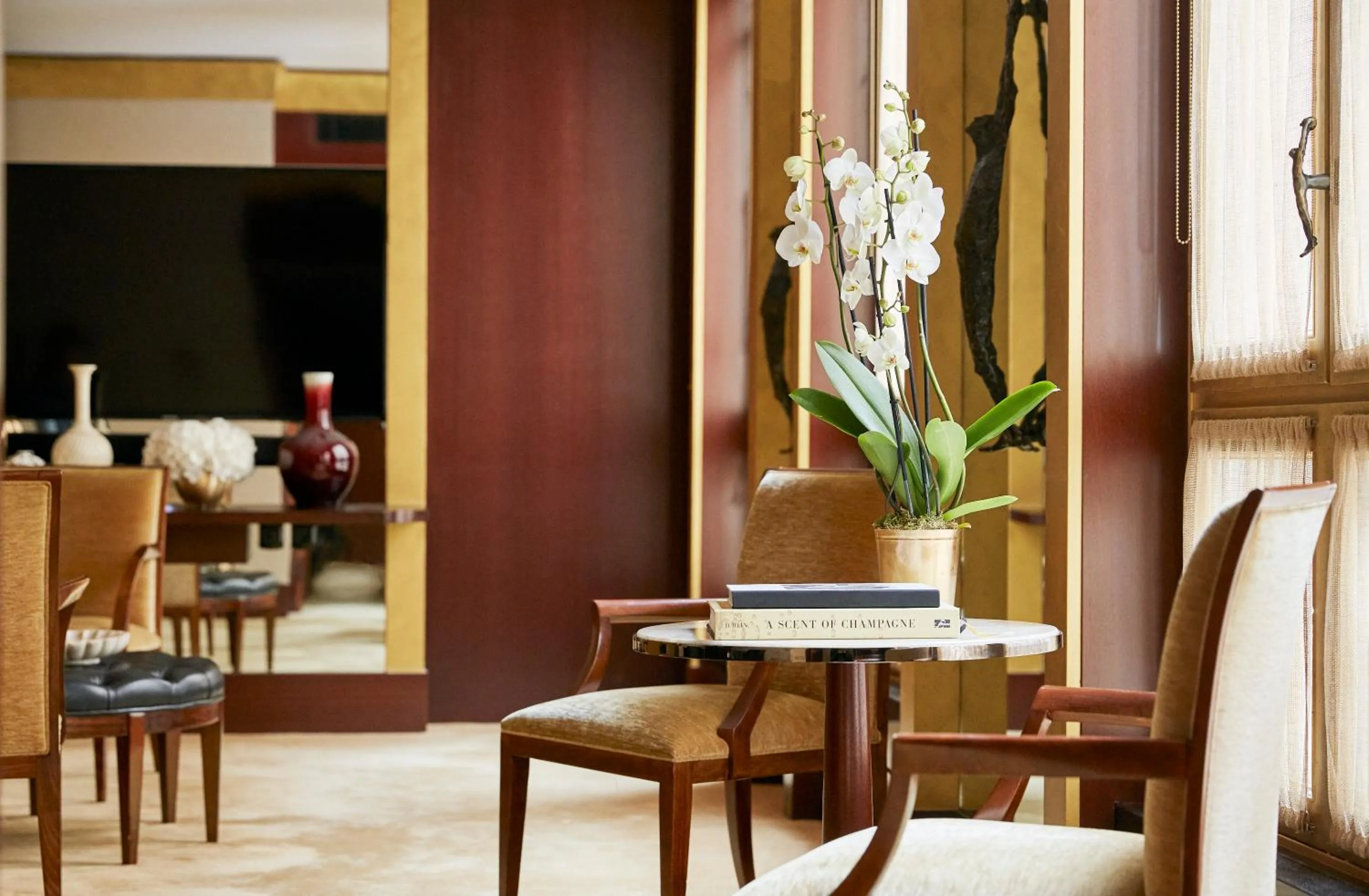 Living room in Park Hyatt Paris - Vendôme