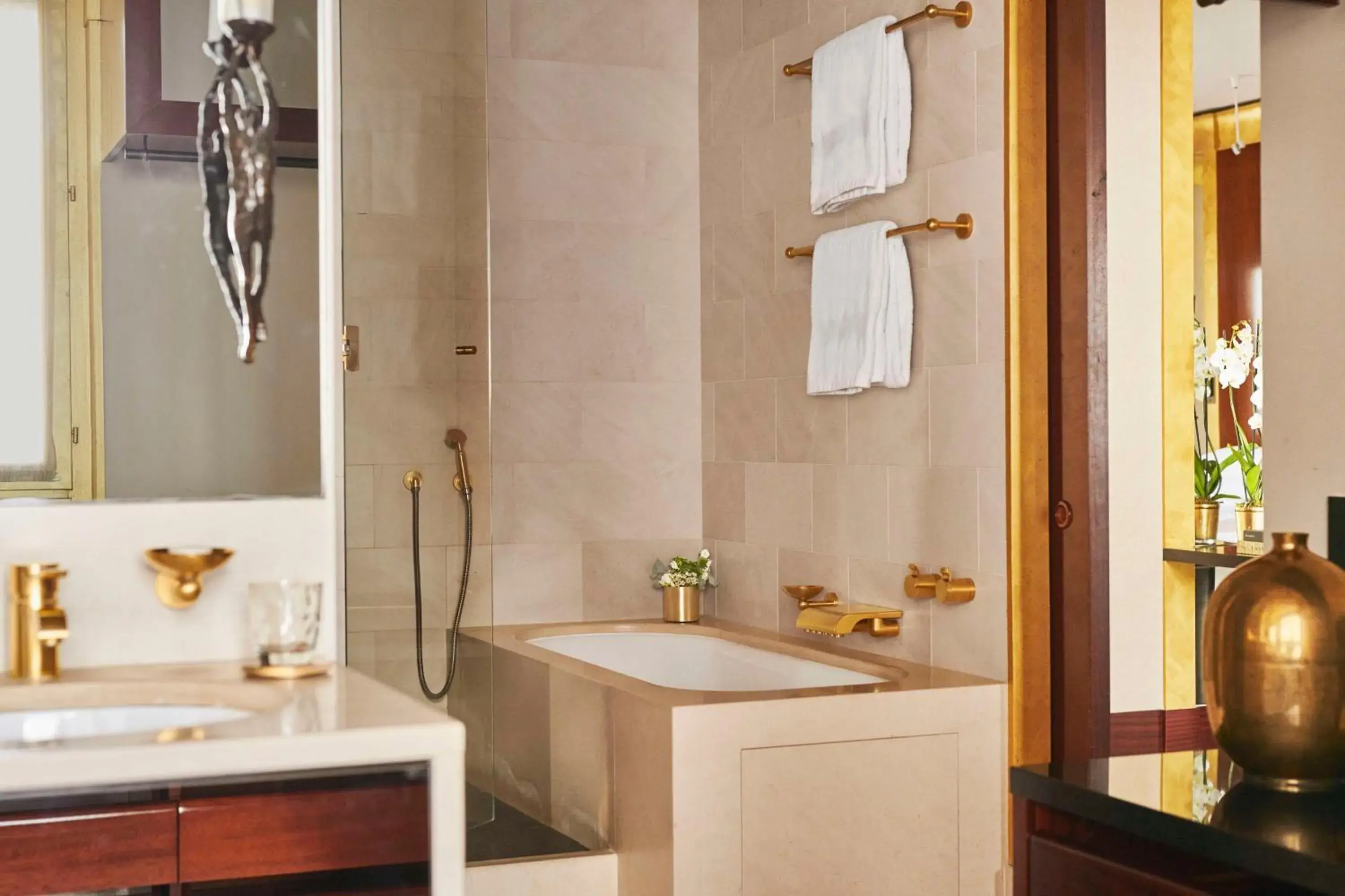 Park King Suite in Park Hyatt Paris - Vendôme Park King Suite in Park Hyatt Paris - Vendôme