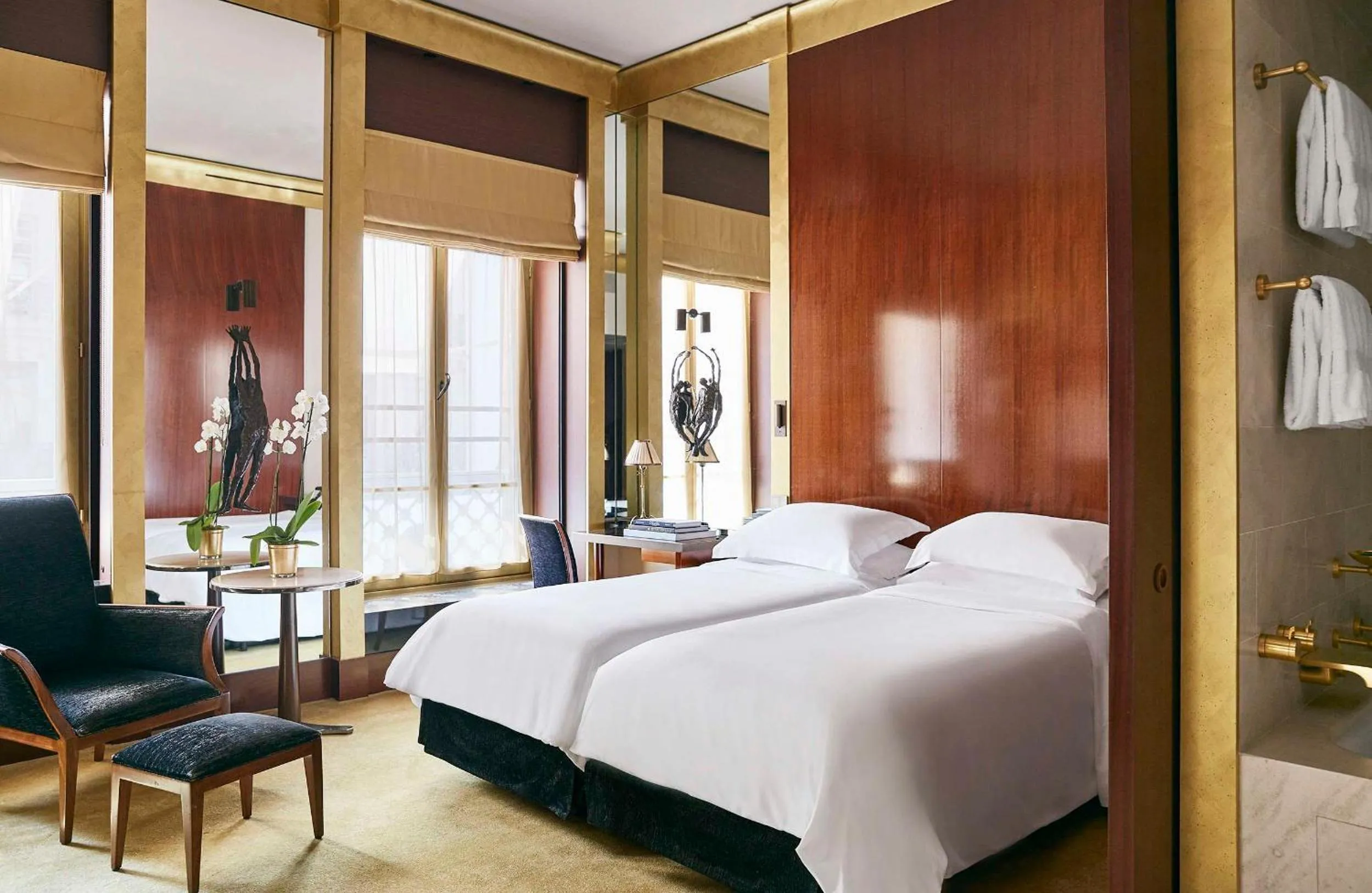 Bedroom, Bed in Park Hyatt Paris - Vendôme