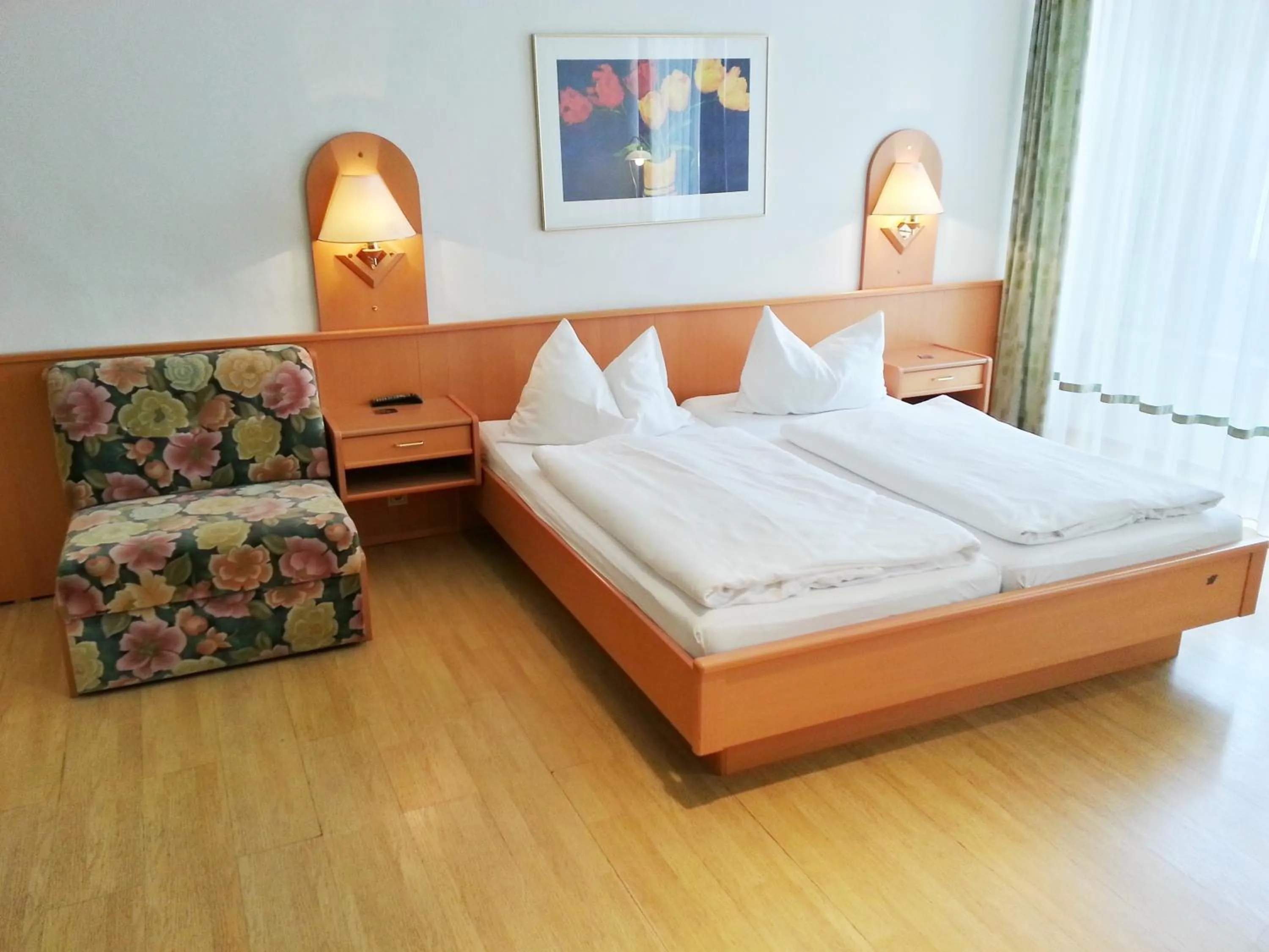 Bed in Madar Café Restaurant zum Fürsten