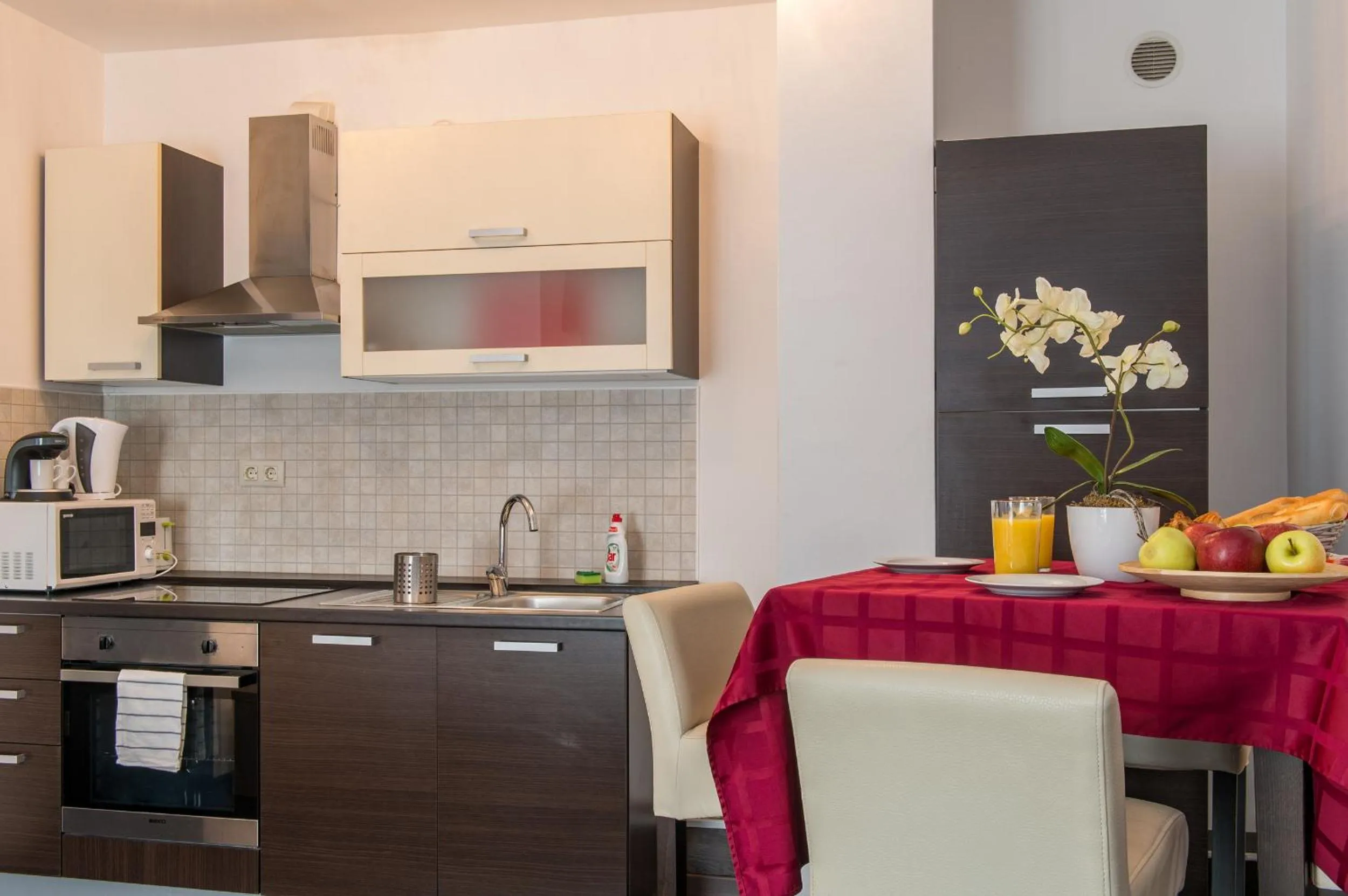 Kitchen or kitchenette in Budapest Center Residence