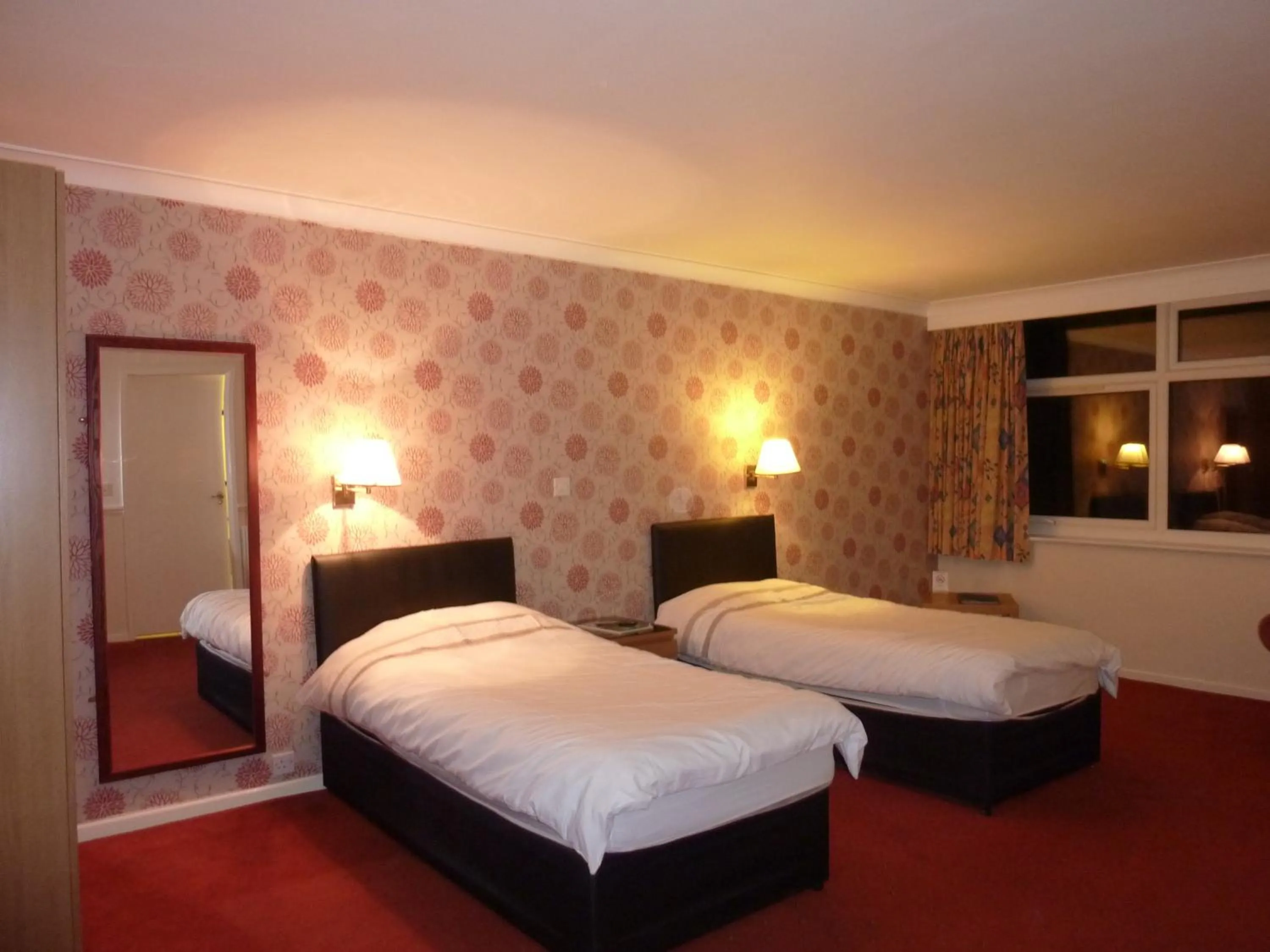 Bed in The Highfield Hotel