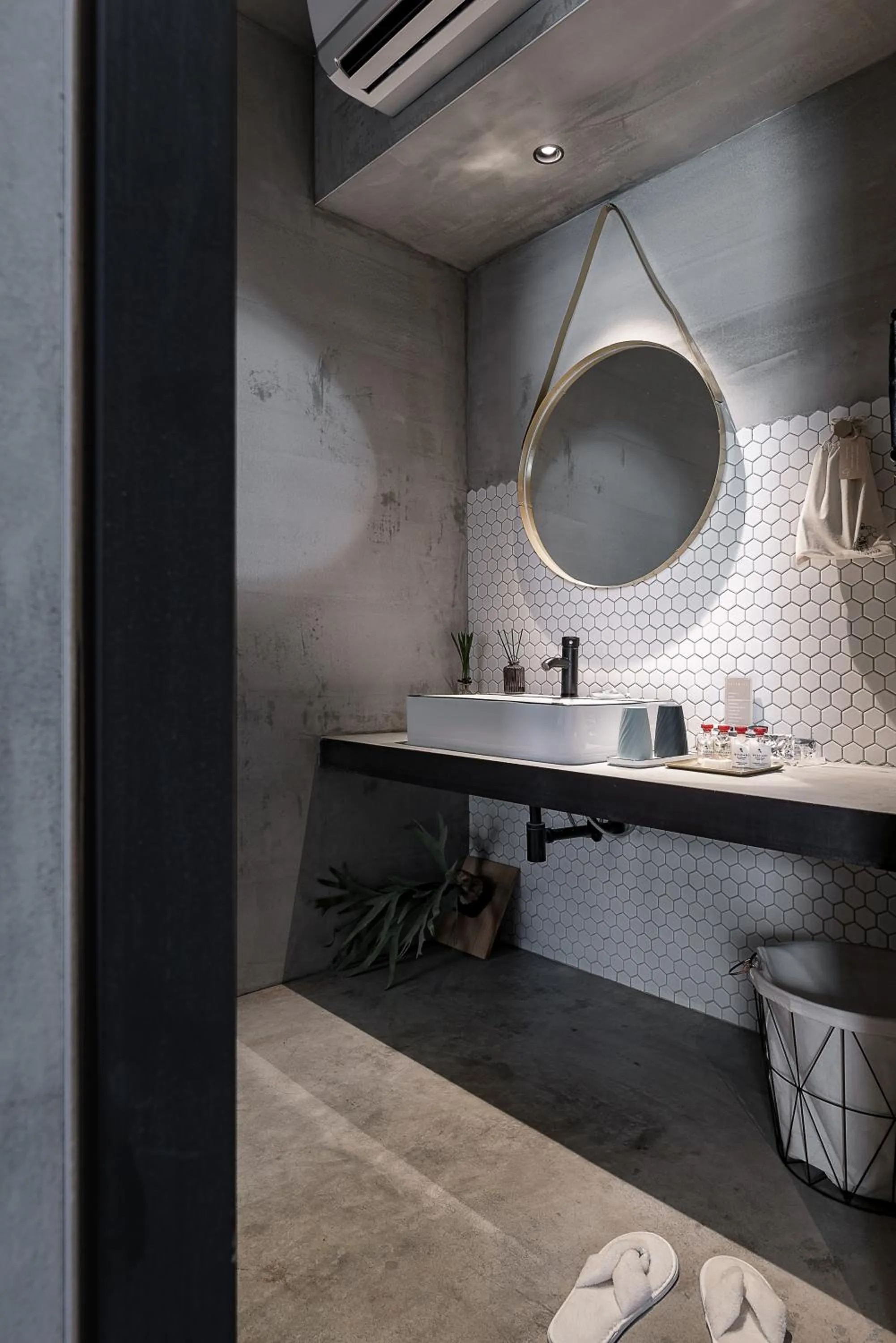 Bathroom in Loft Inn