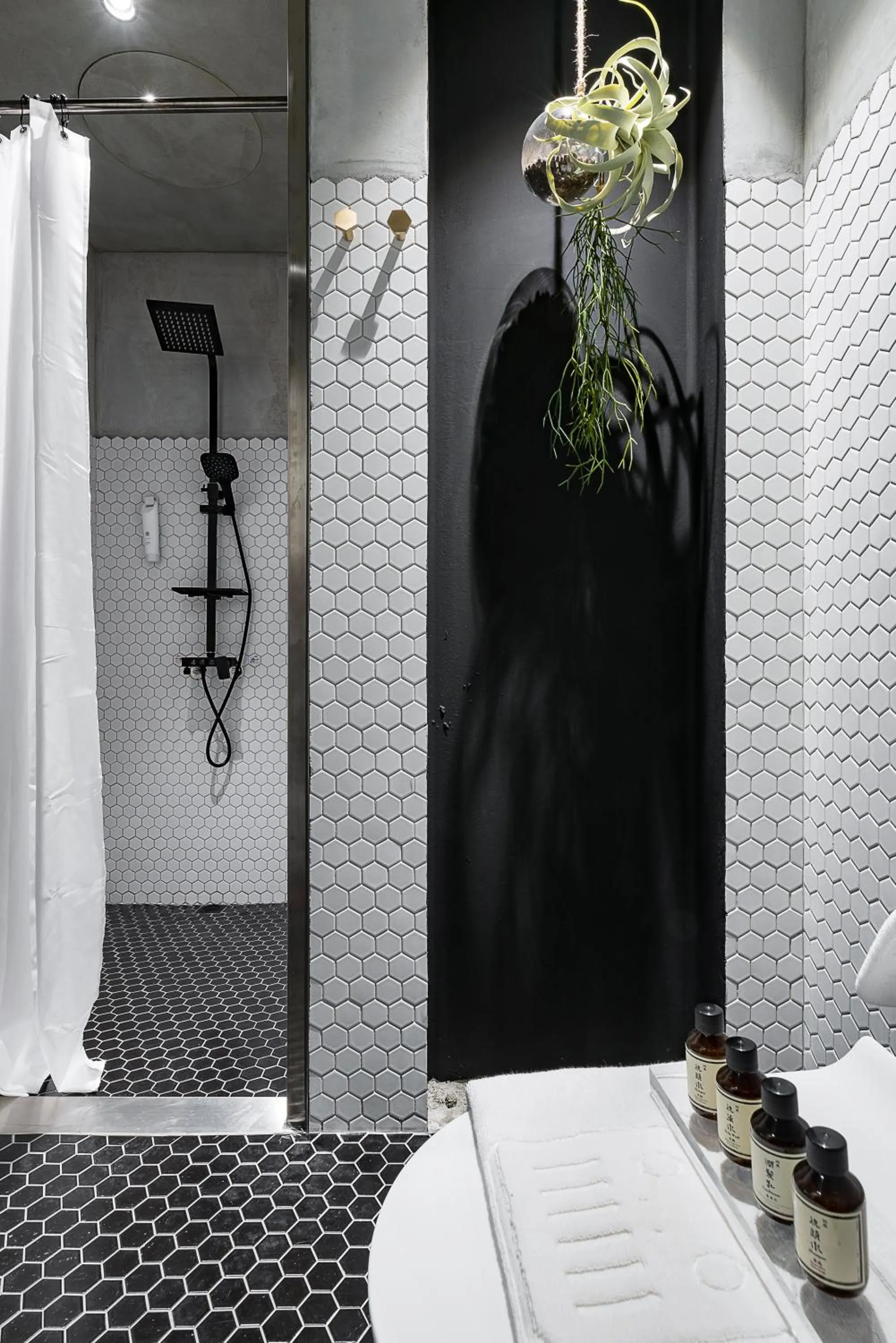 Bathroom in Loft Inn