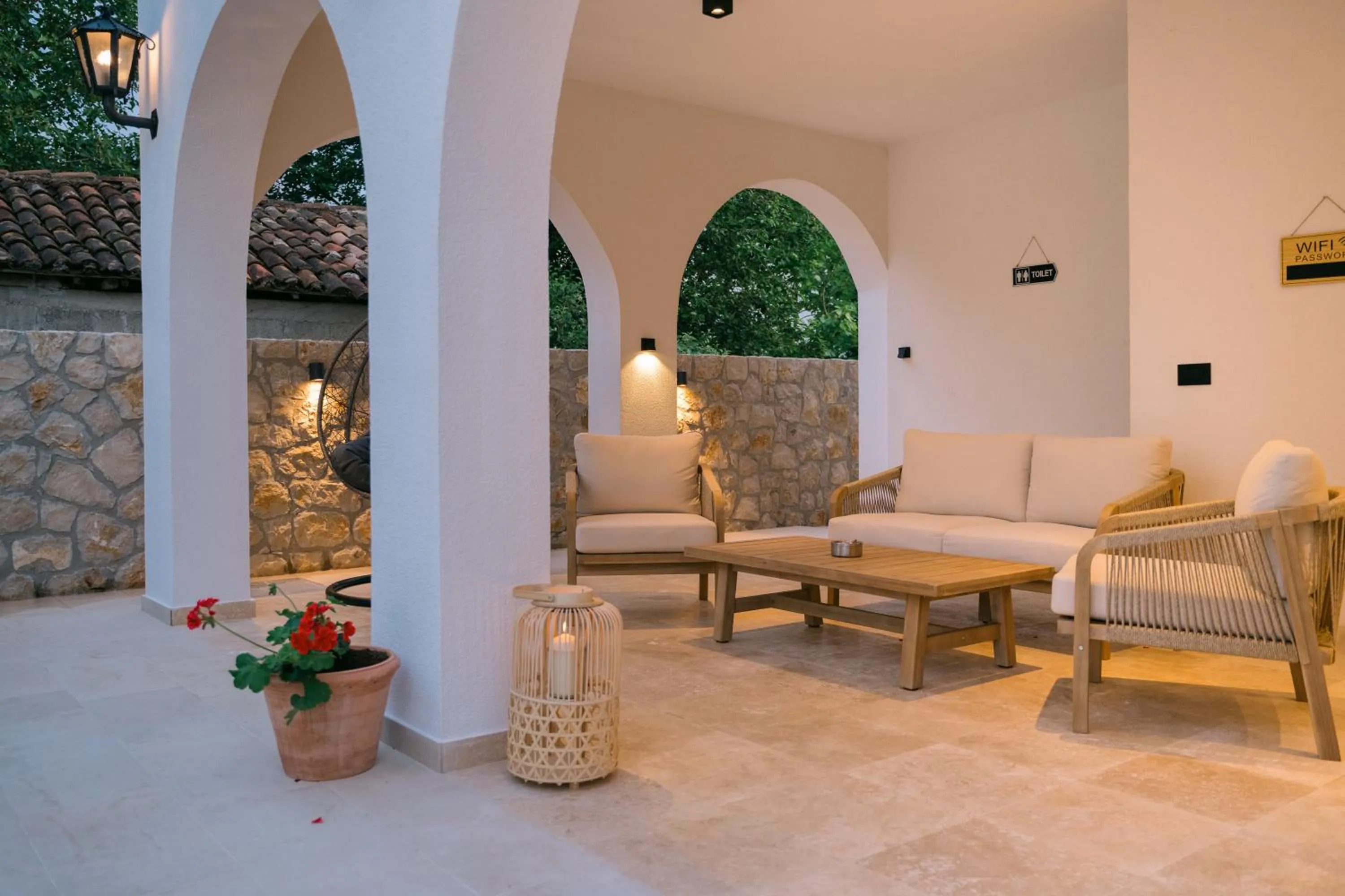 Seating area in B&B Lovac