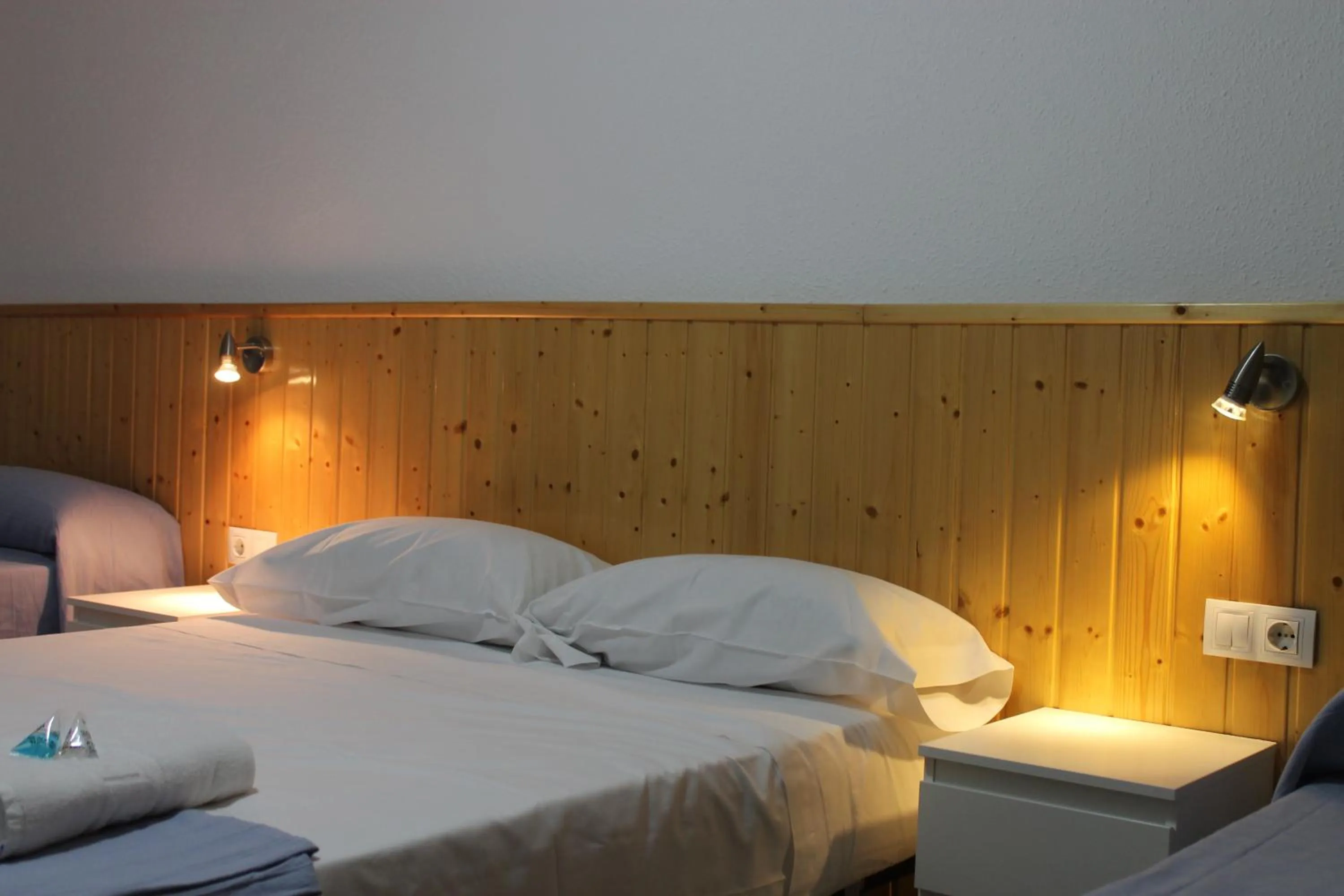 Bed in Hostal Amantes De Teruel