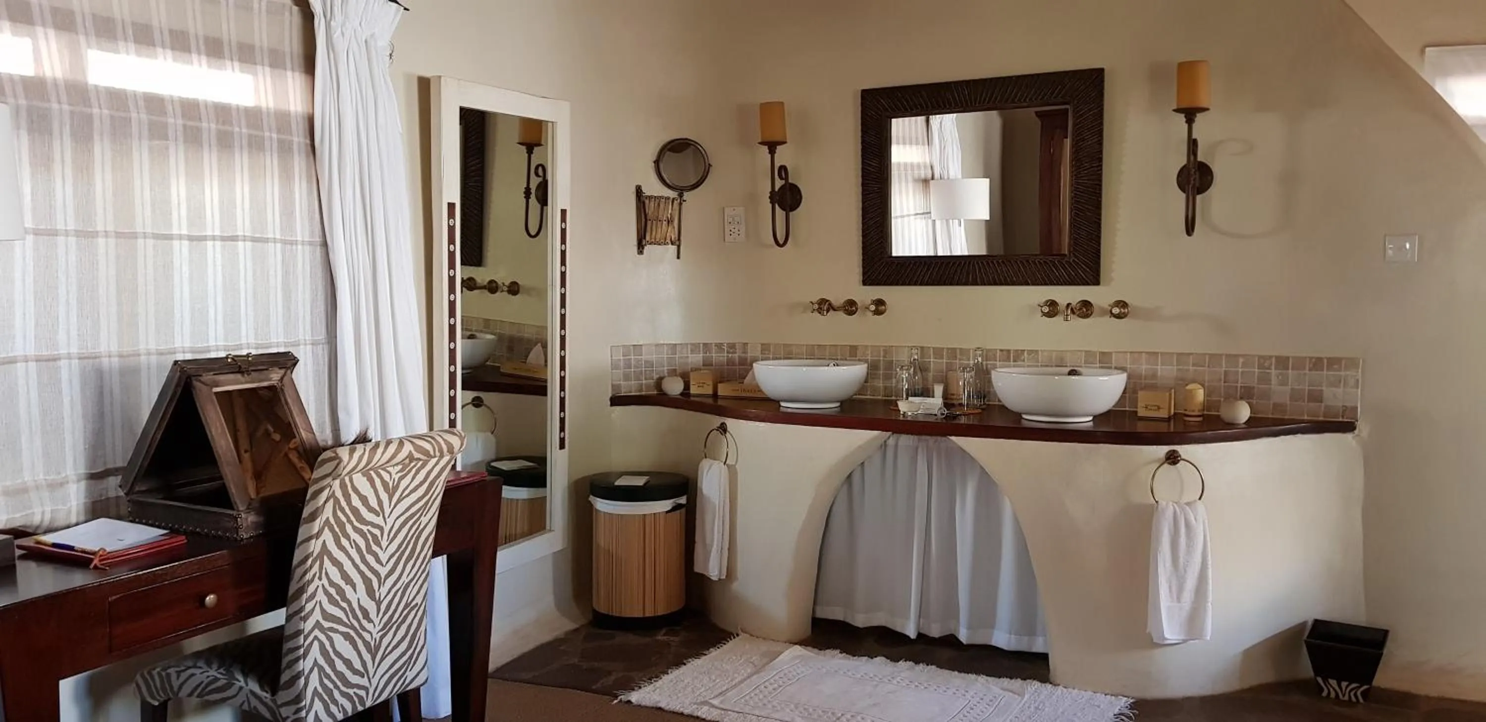 Bathroom in Olarro Lodge