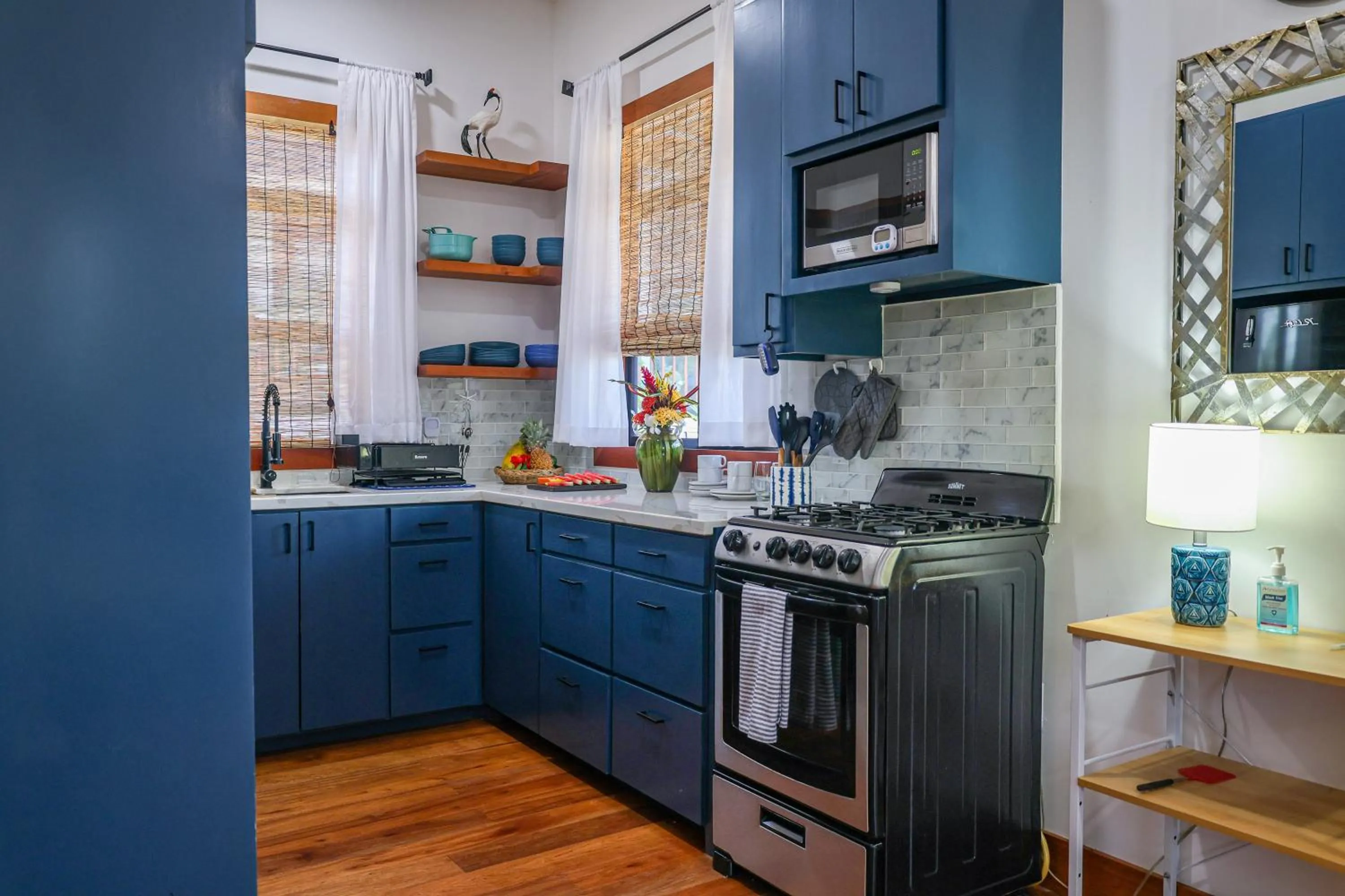 Kitchen or kitchenette in Almond Beach Resort at Jaguar Reef