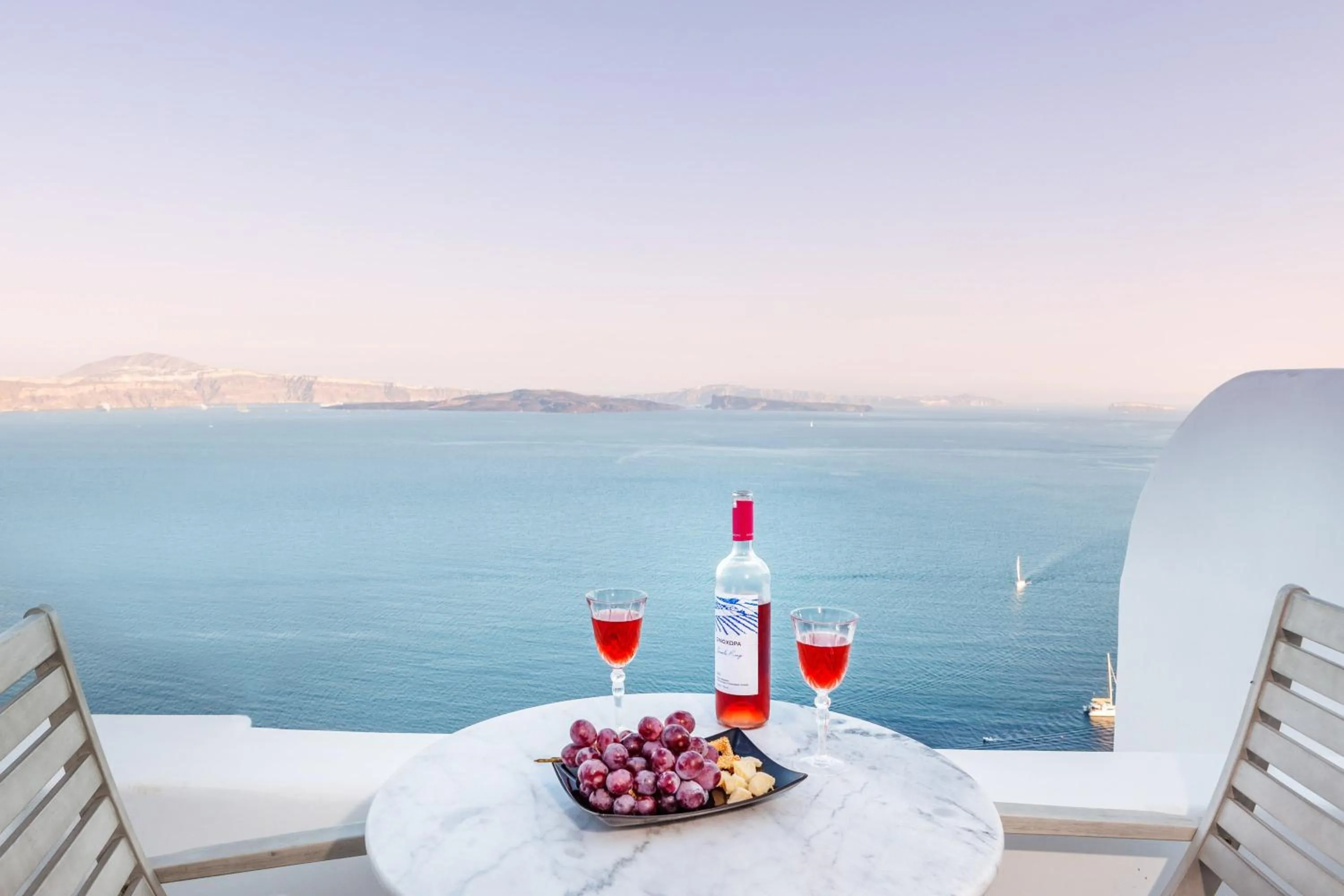 Drinks in Diamond Luxury Suites Collection