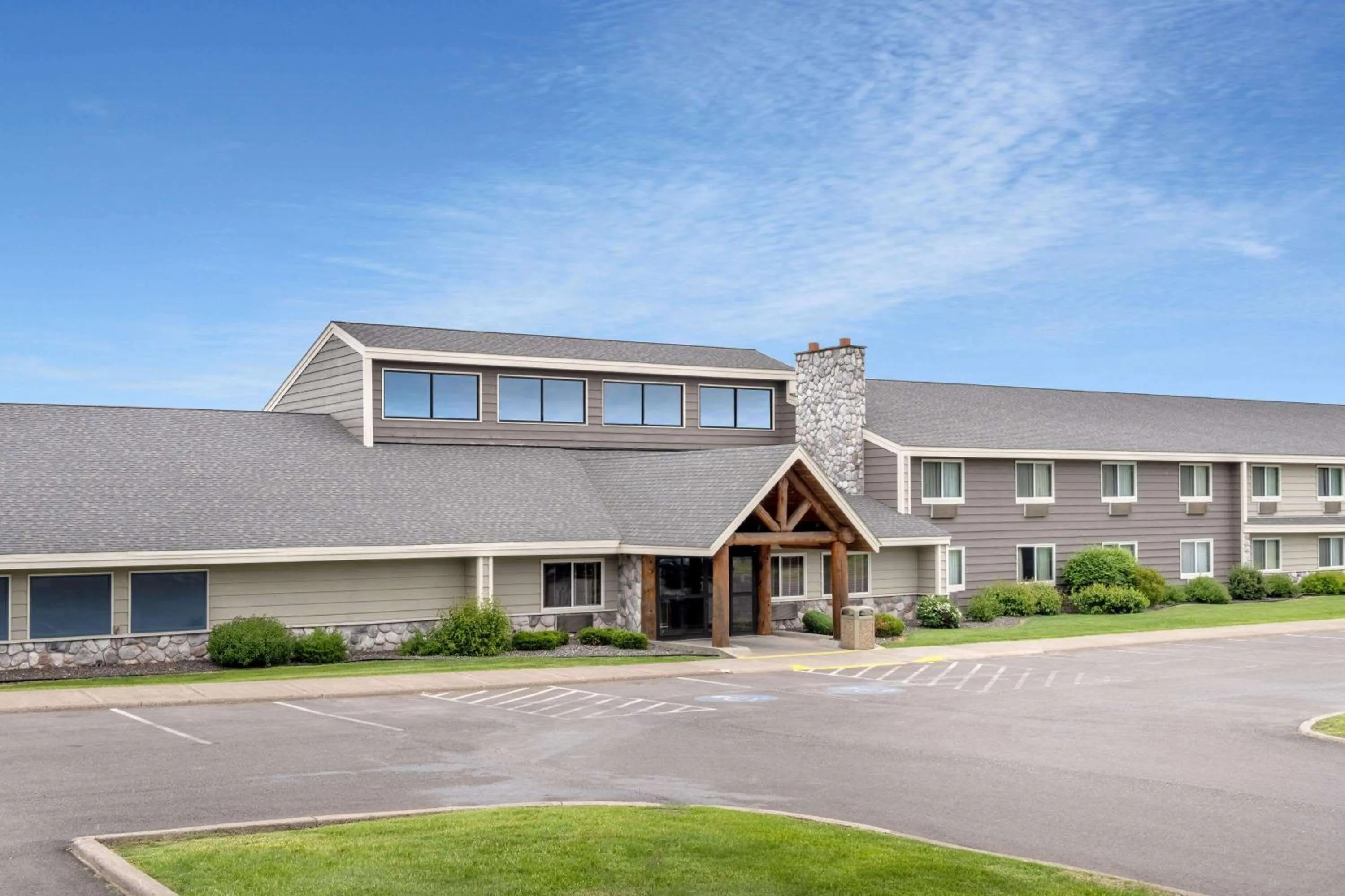 Property building in AmericInn by Wyndham Two Harbors Near Lake Superior