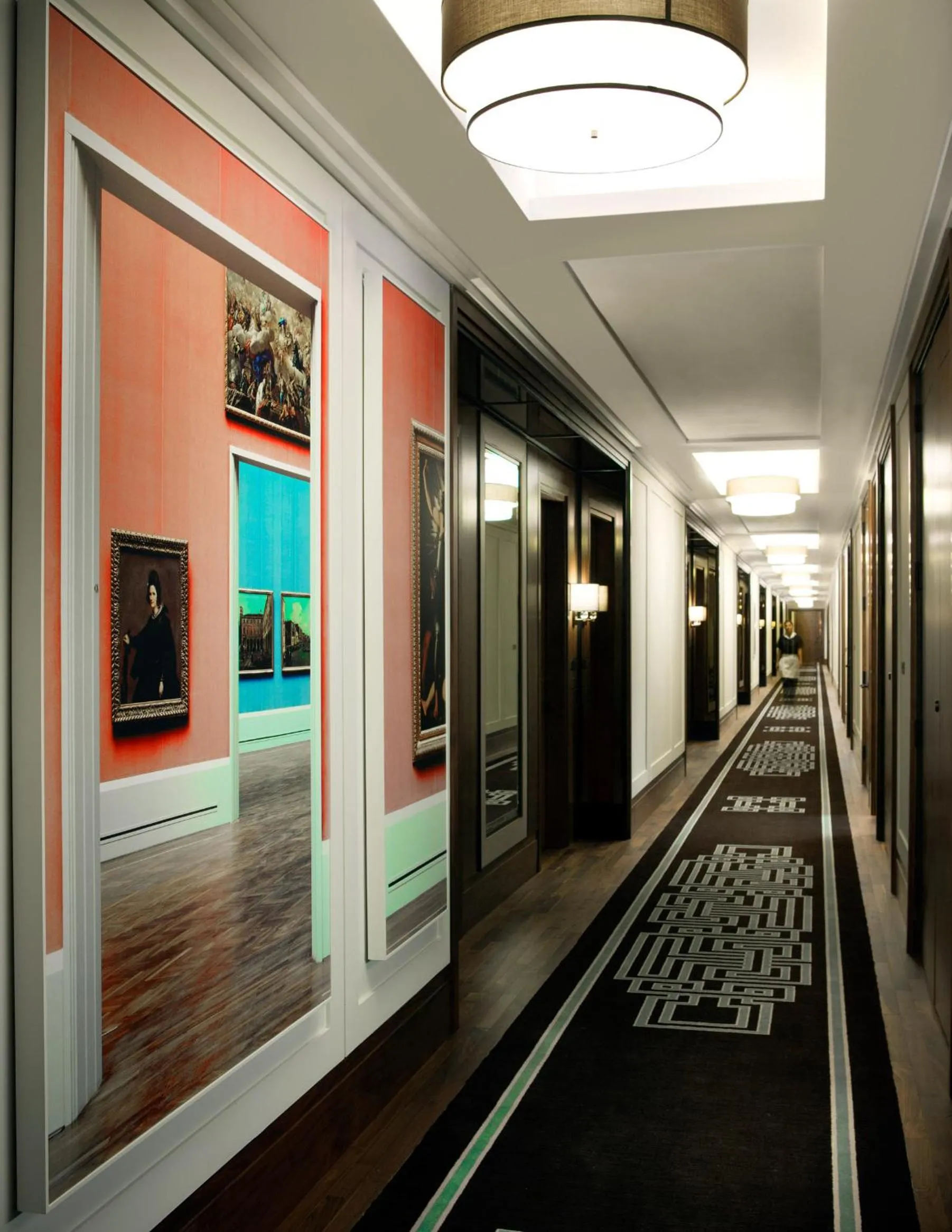 Area and facilities in The Langham Chicago