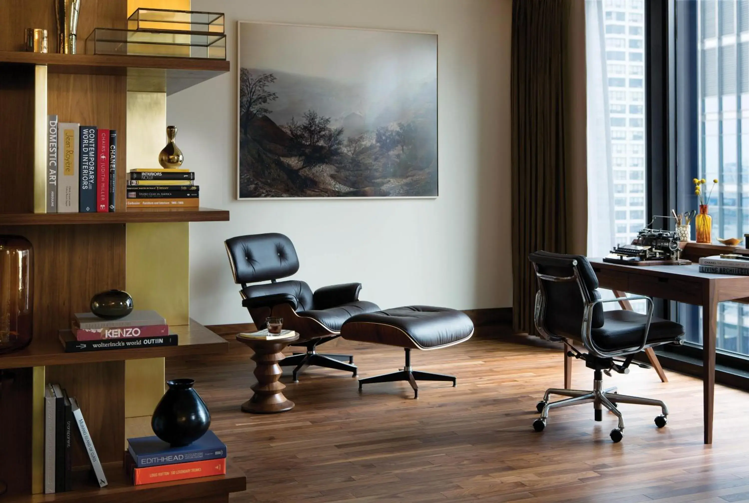 Junior Club Suite - Disability Access in The Langham Chicago Junior Club Suite - Disability Access in The Langham Chicago