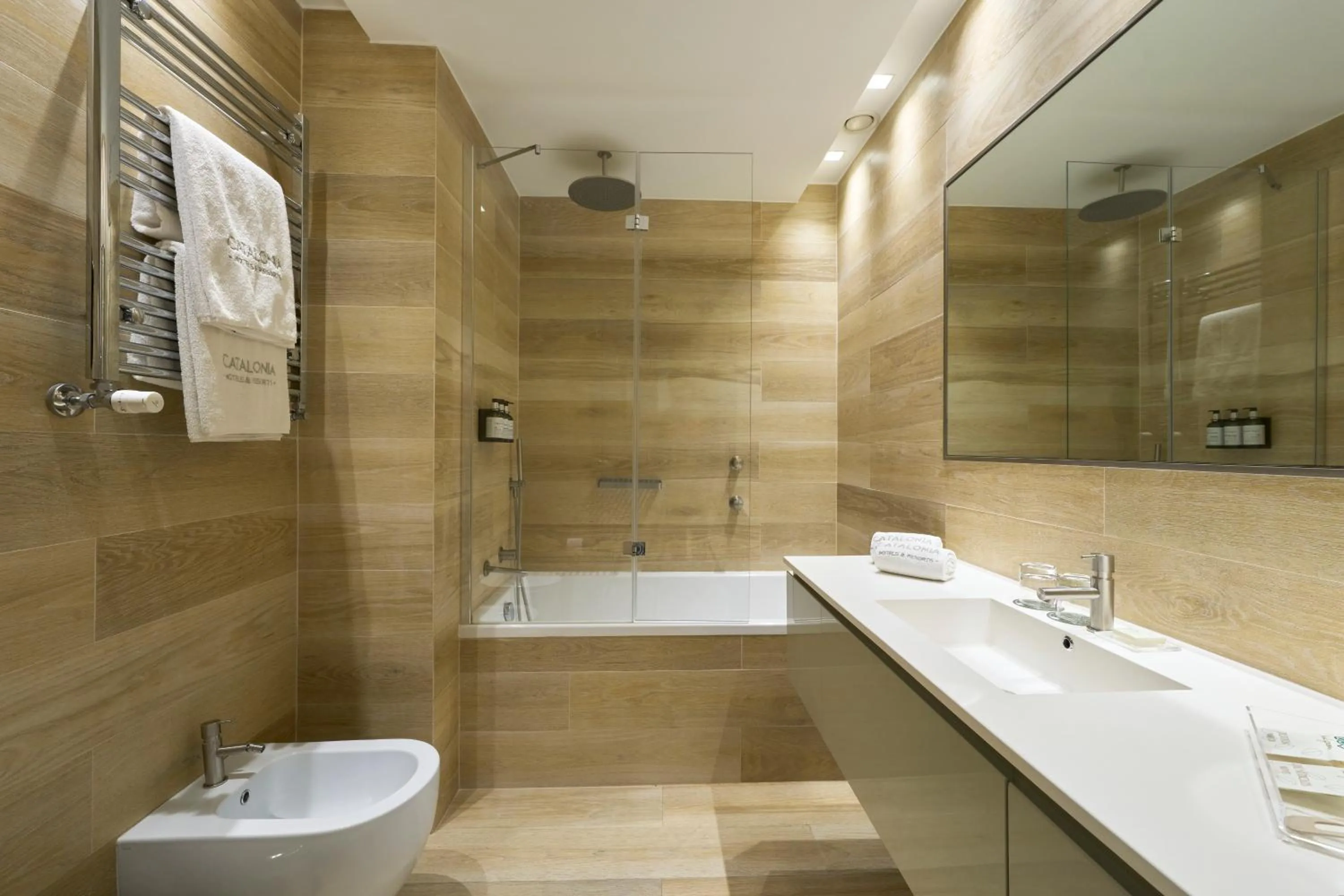 Bathroom in Catalonia Porto