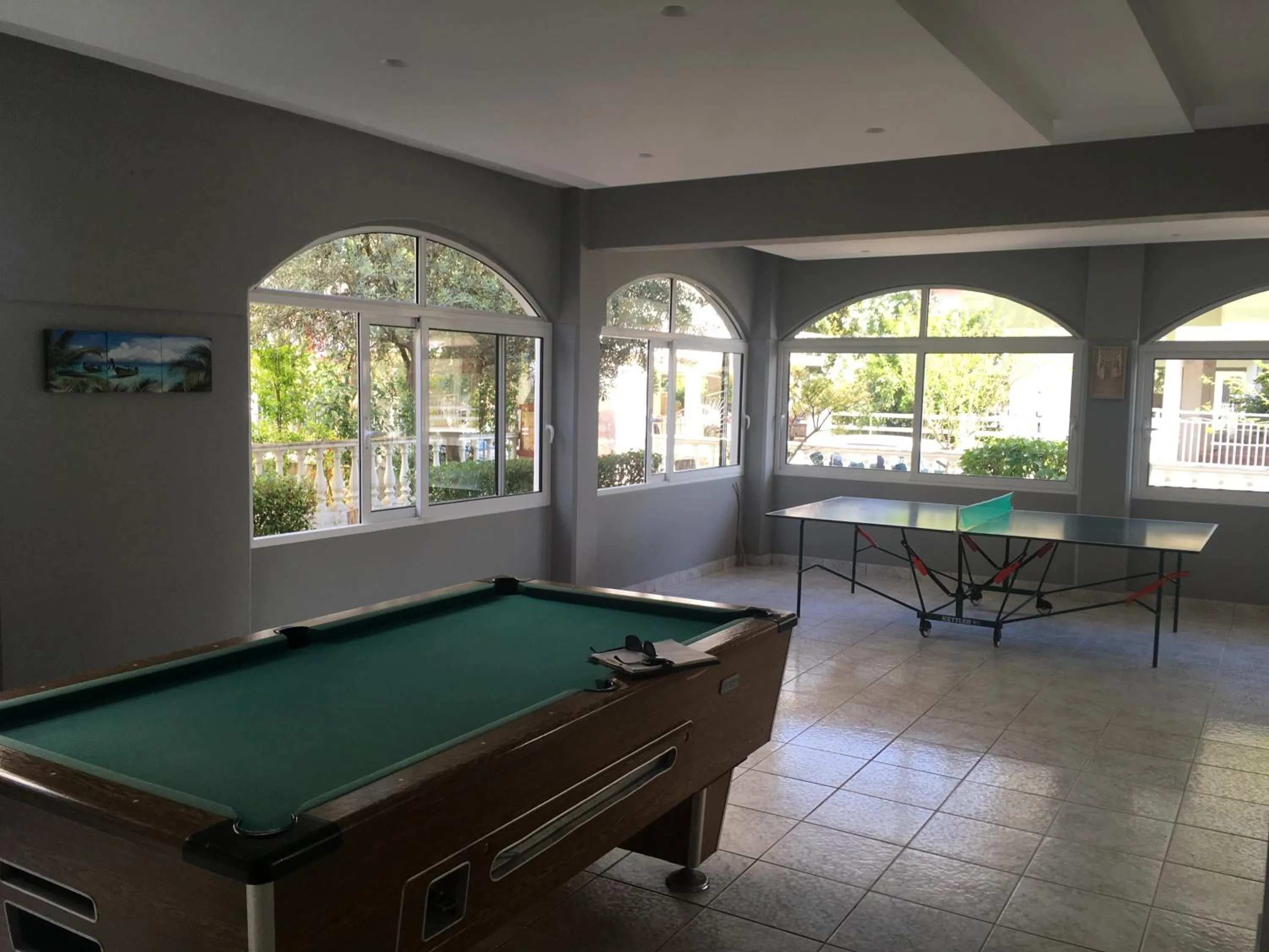 Billiard in Dionisos Blue