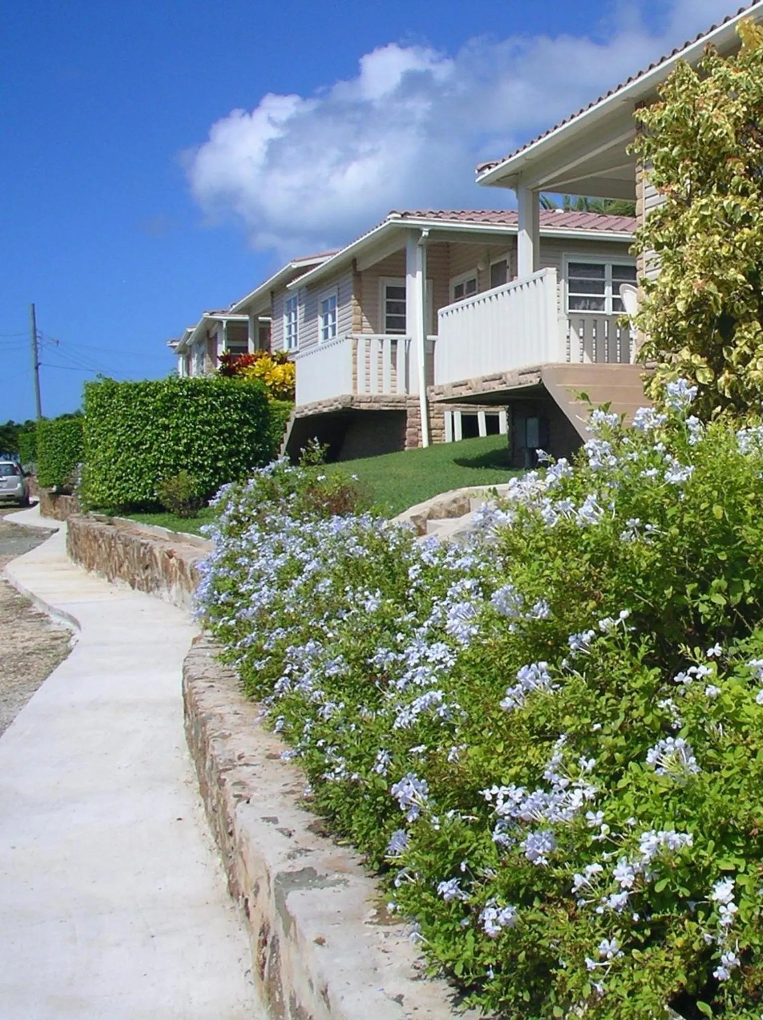 Facade/entrance in South Coast Horizon