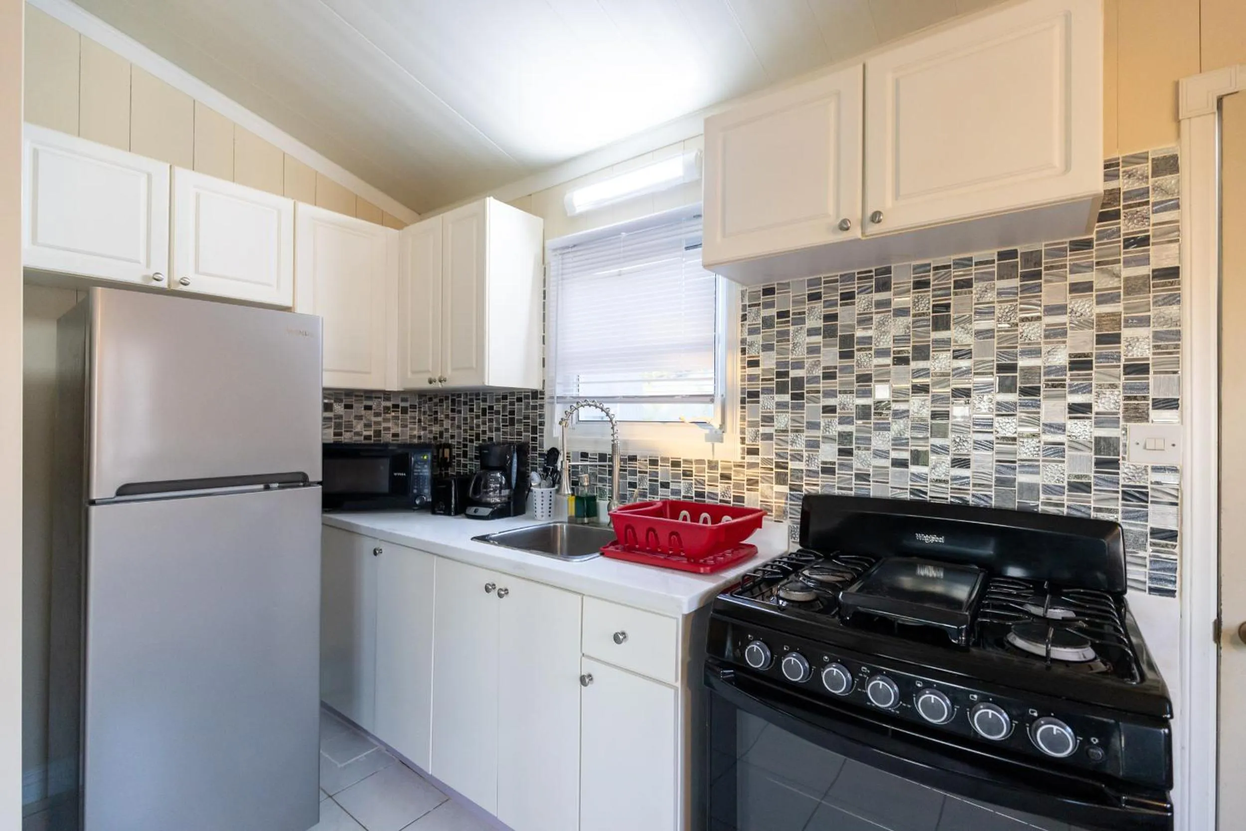 kitchen in South Coast Horizon