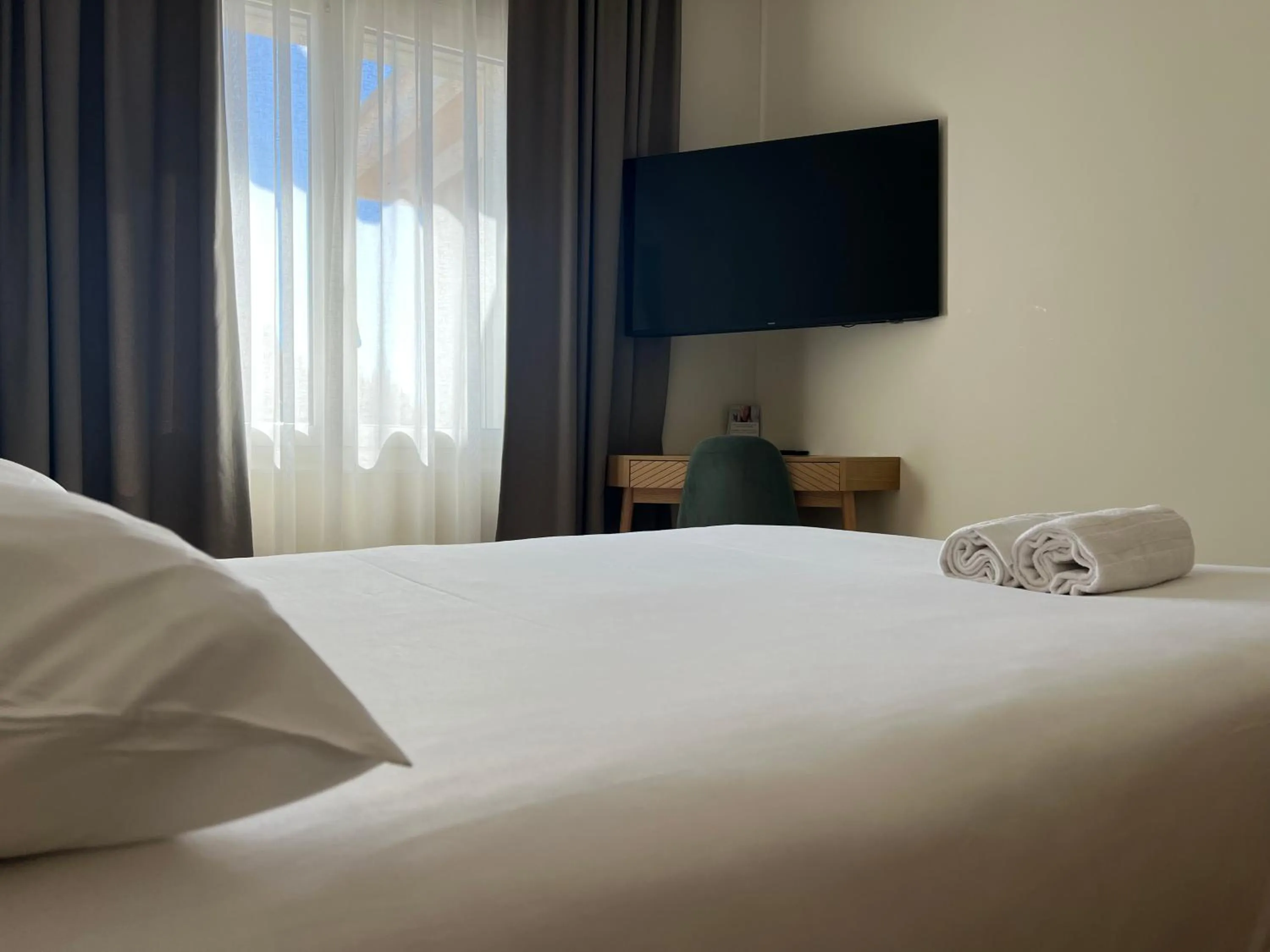 Bed in Adonis Sanary Grand Hôtel des Bains