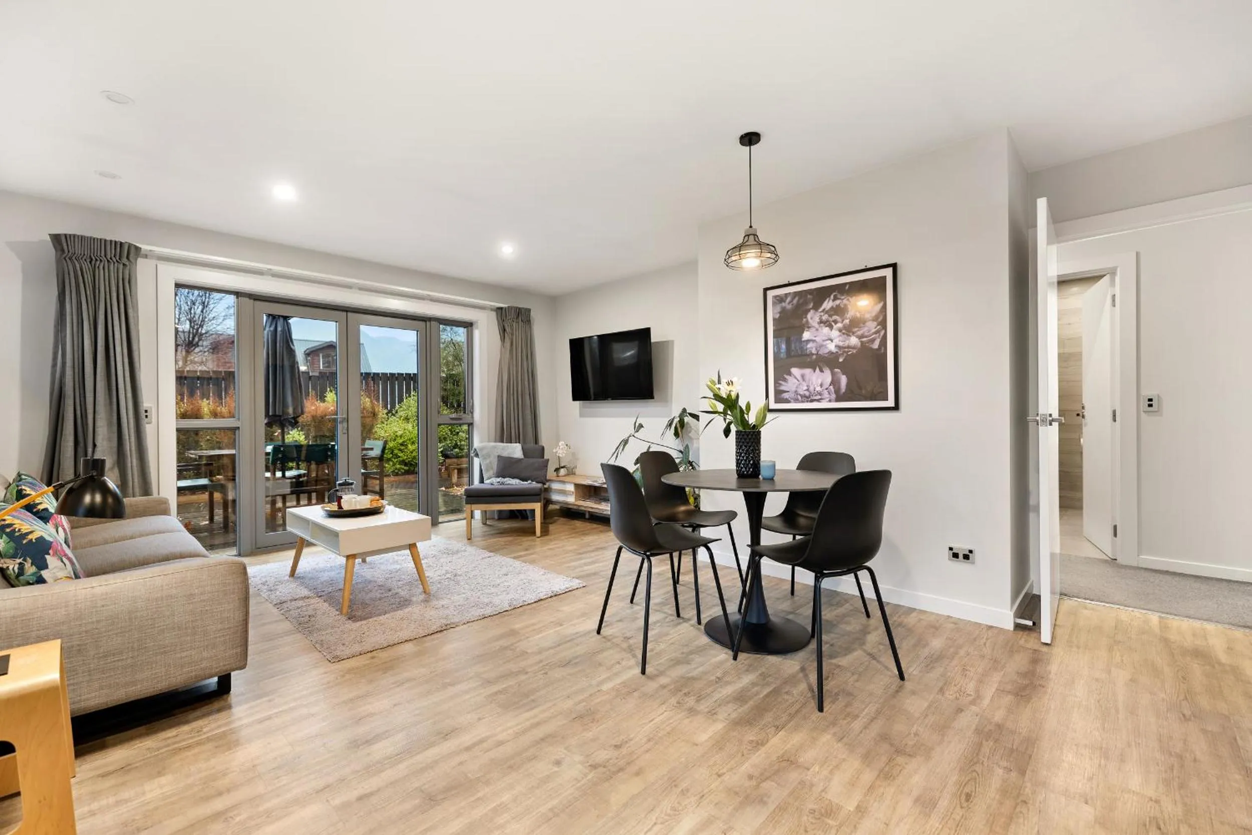 TV and multimedia in Arrowtown Motel