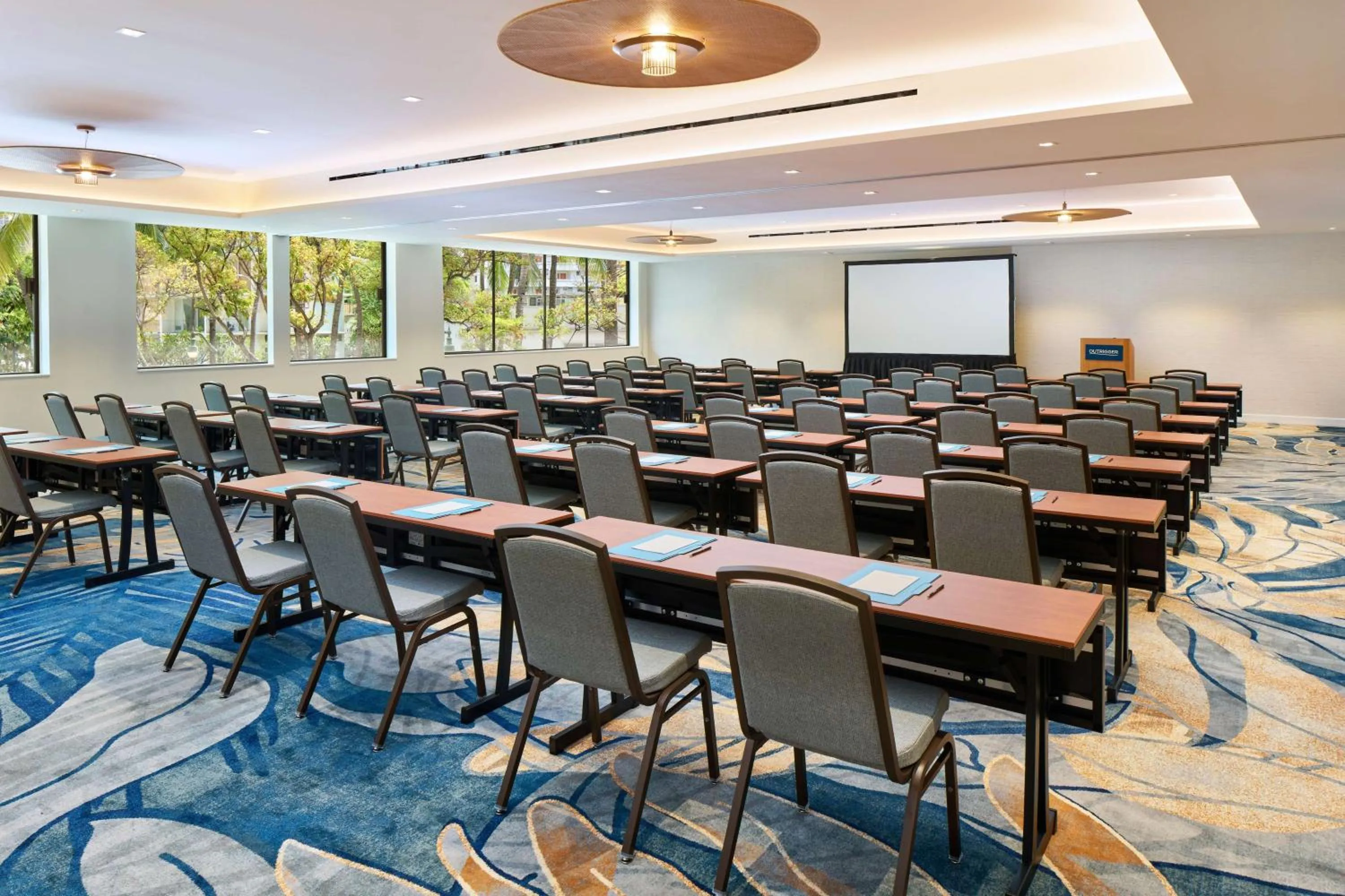 Meeting/conference room in OUTRIGGER Waikiki Paradise Hotel