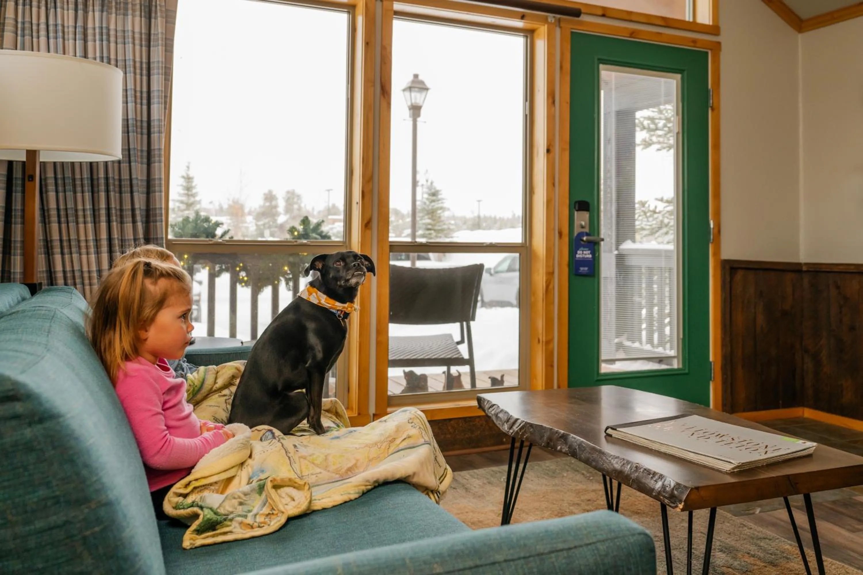 Living room in Explorer Cabins at Yellowstone
