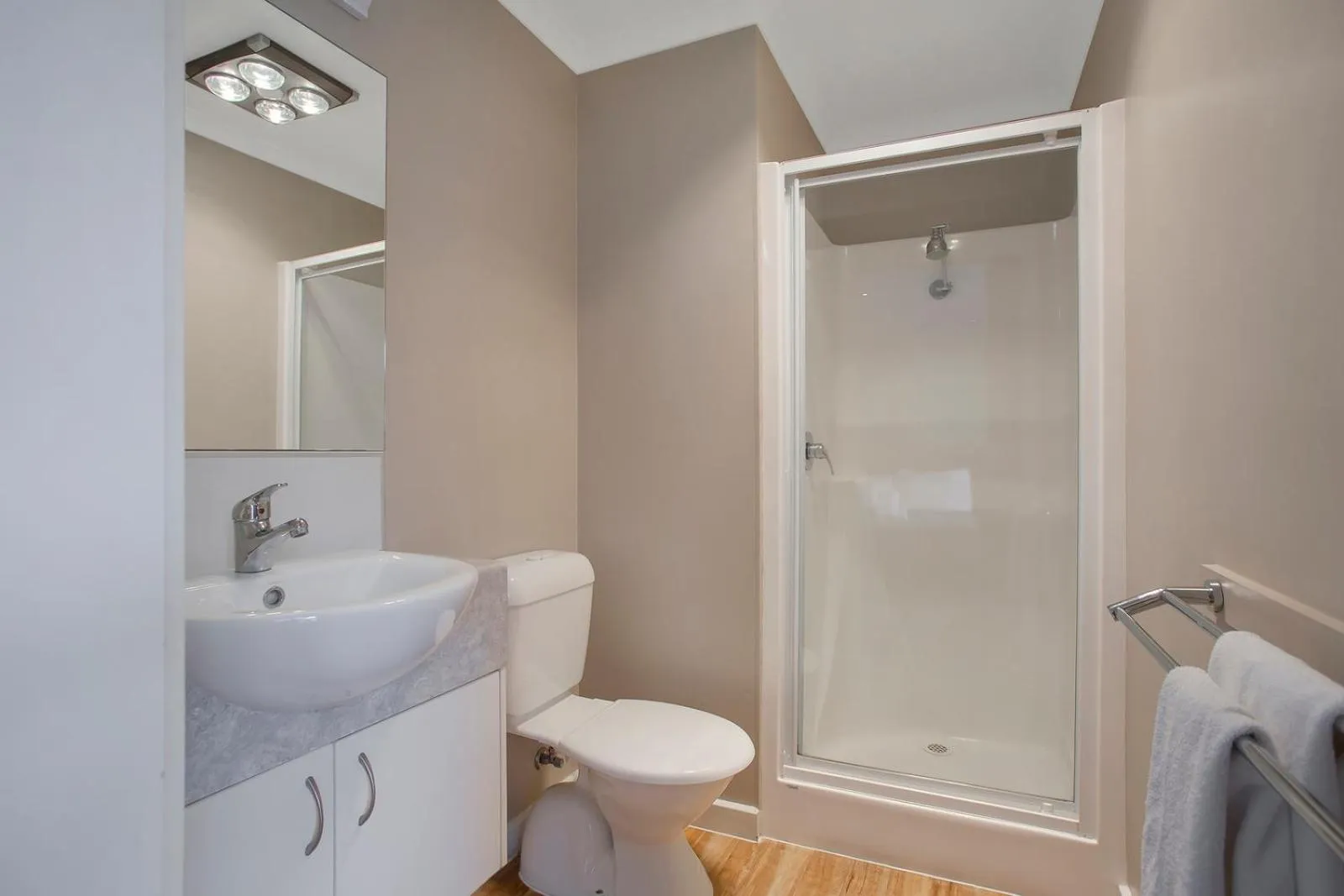 Bathroom in Sea Foam Villas