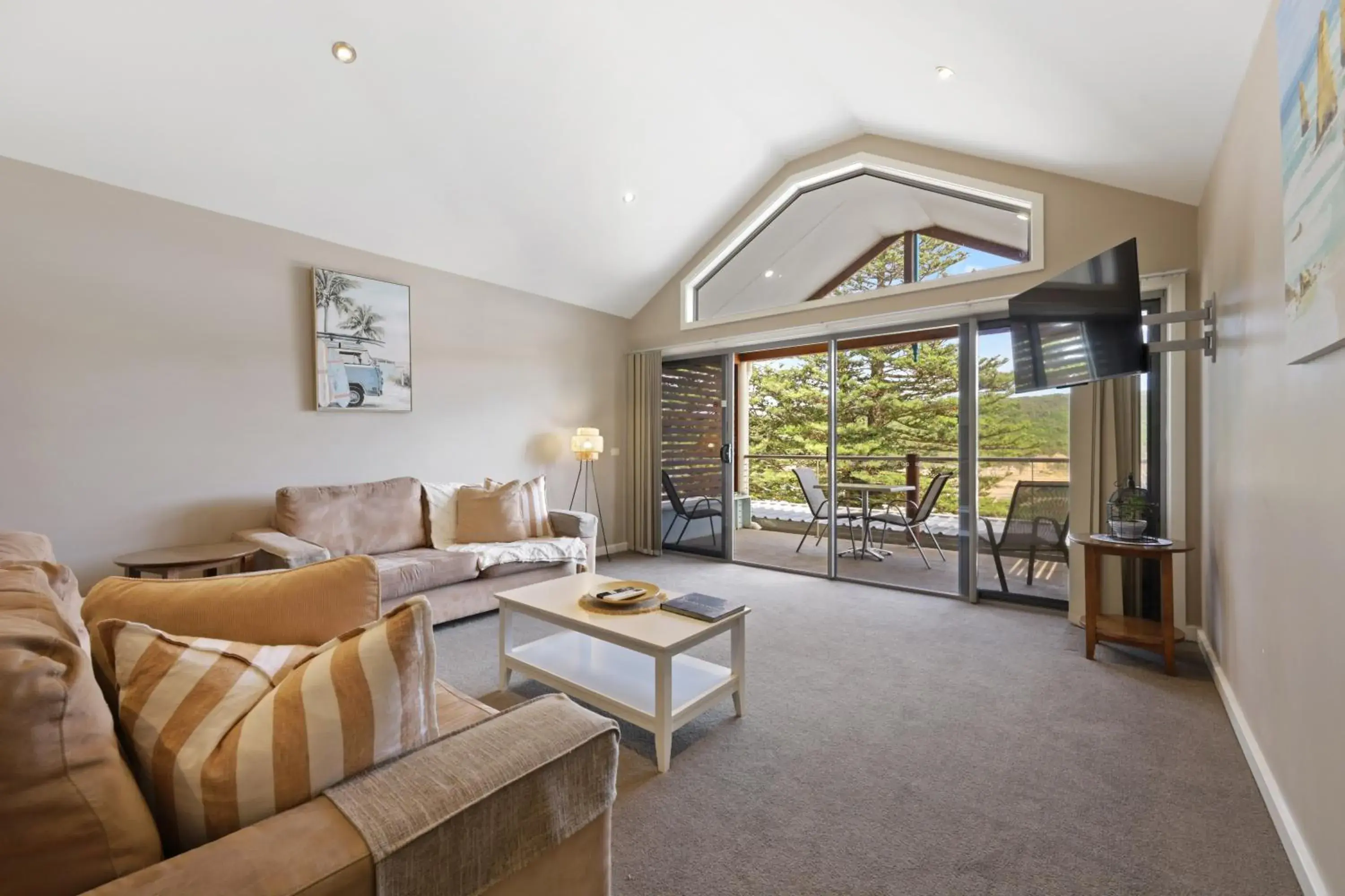 Two-Bedroom Villa with Bay View in Sea Foam Villas Two-Bedroom Villa with Bay View in Sea Foam Villas