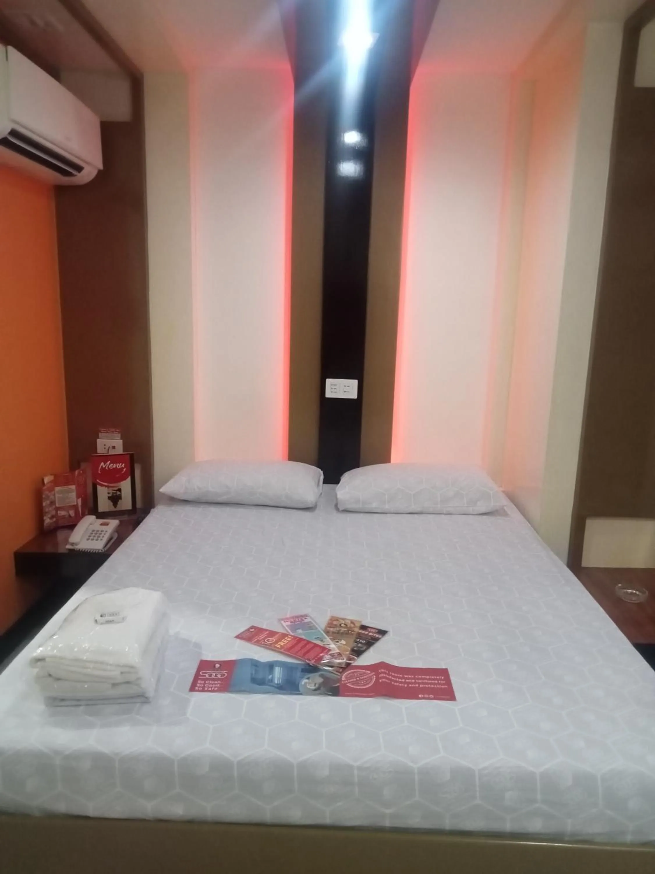 Bed in Hotel Sogo Cabanatuan