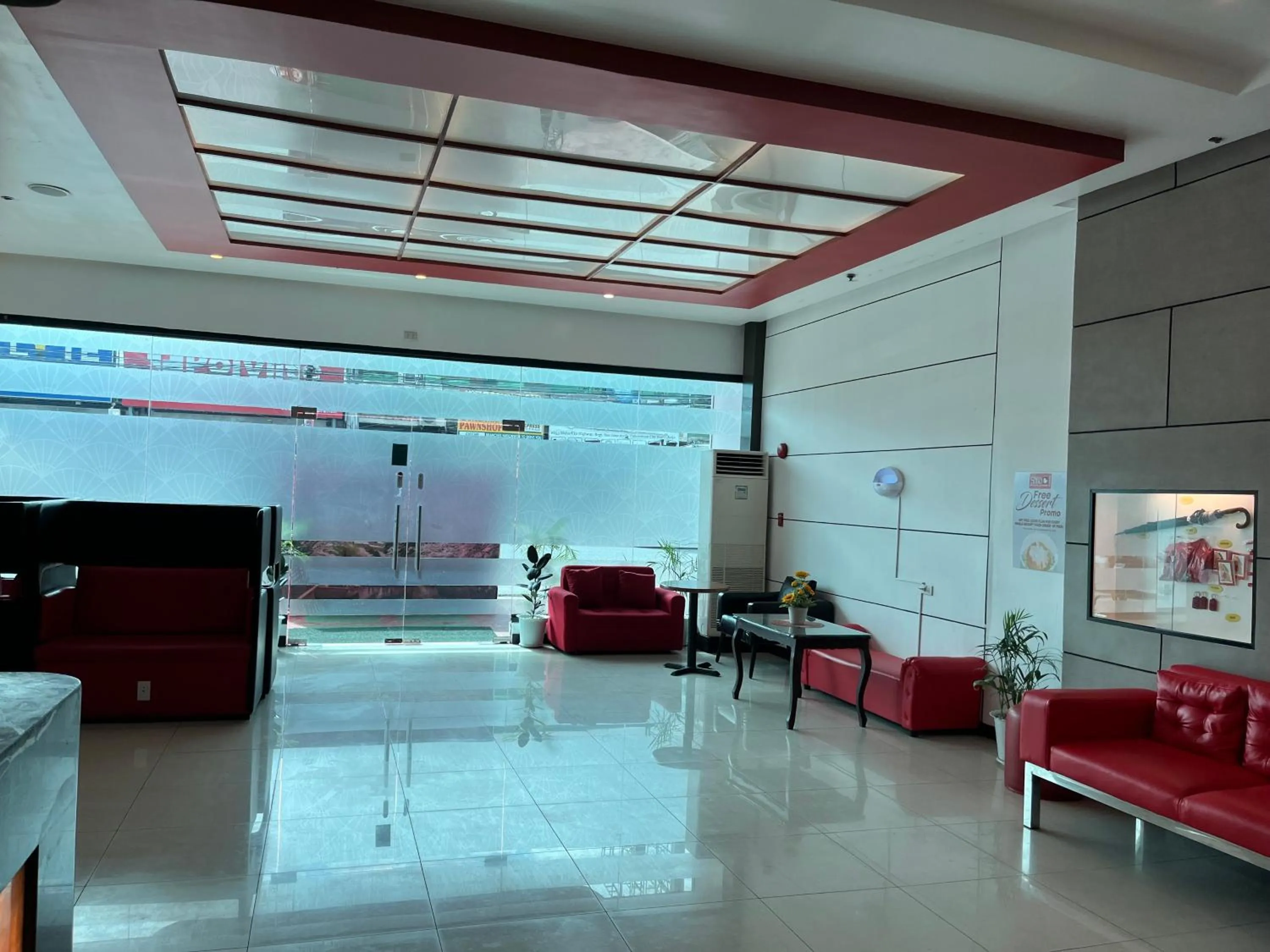 Lobby or reception in Hotel Sogo Cabanatuan