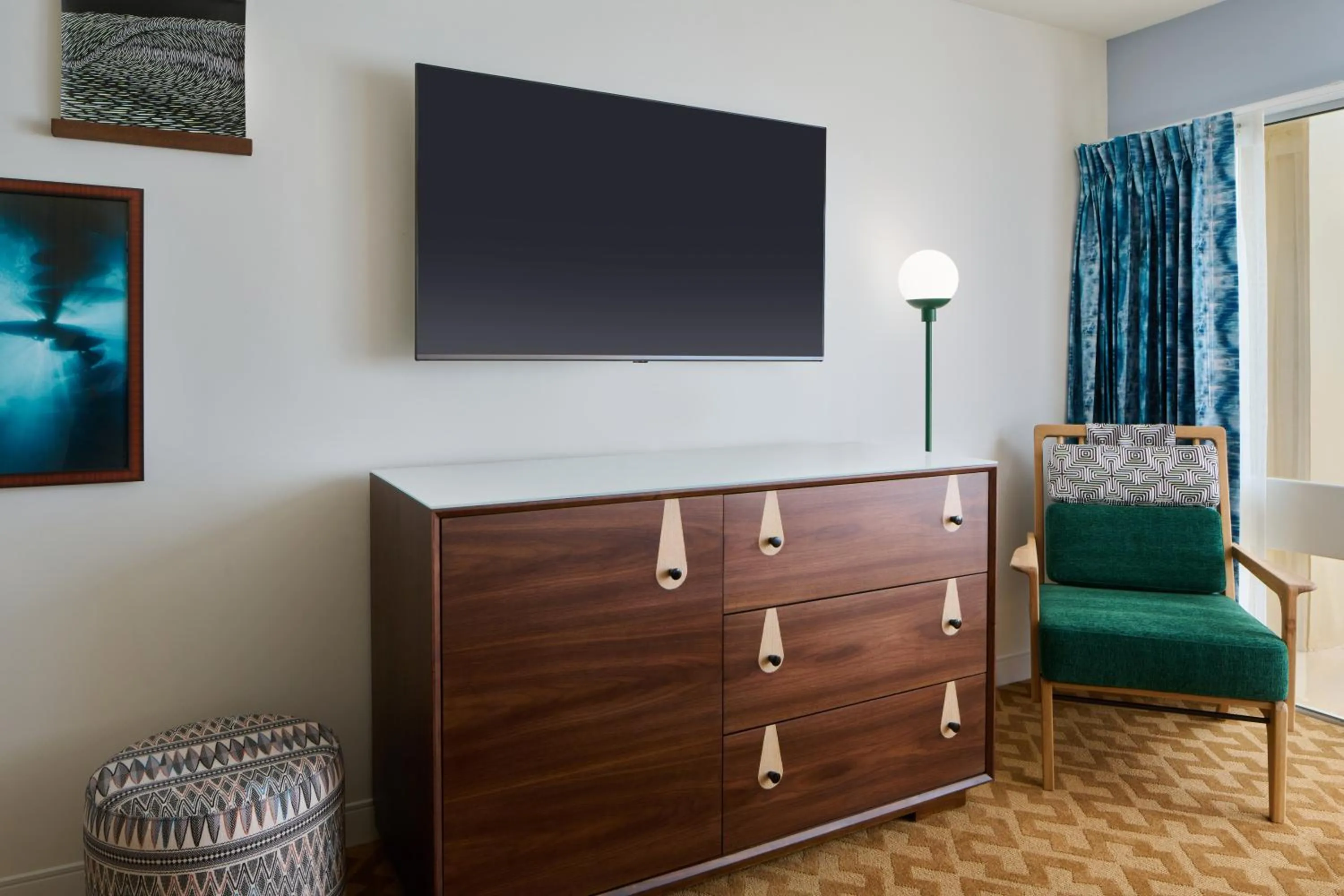 TV and multimedia in Waikiki Malia