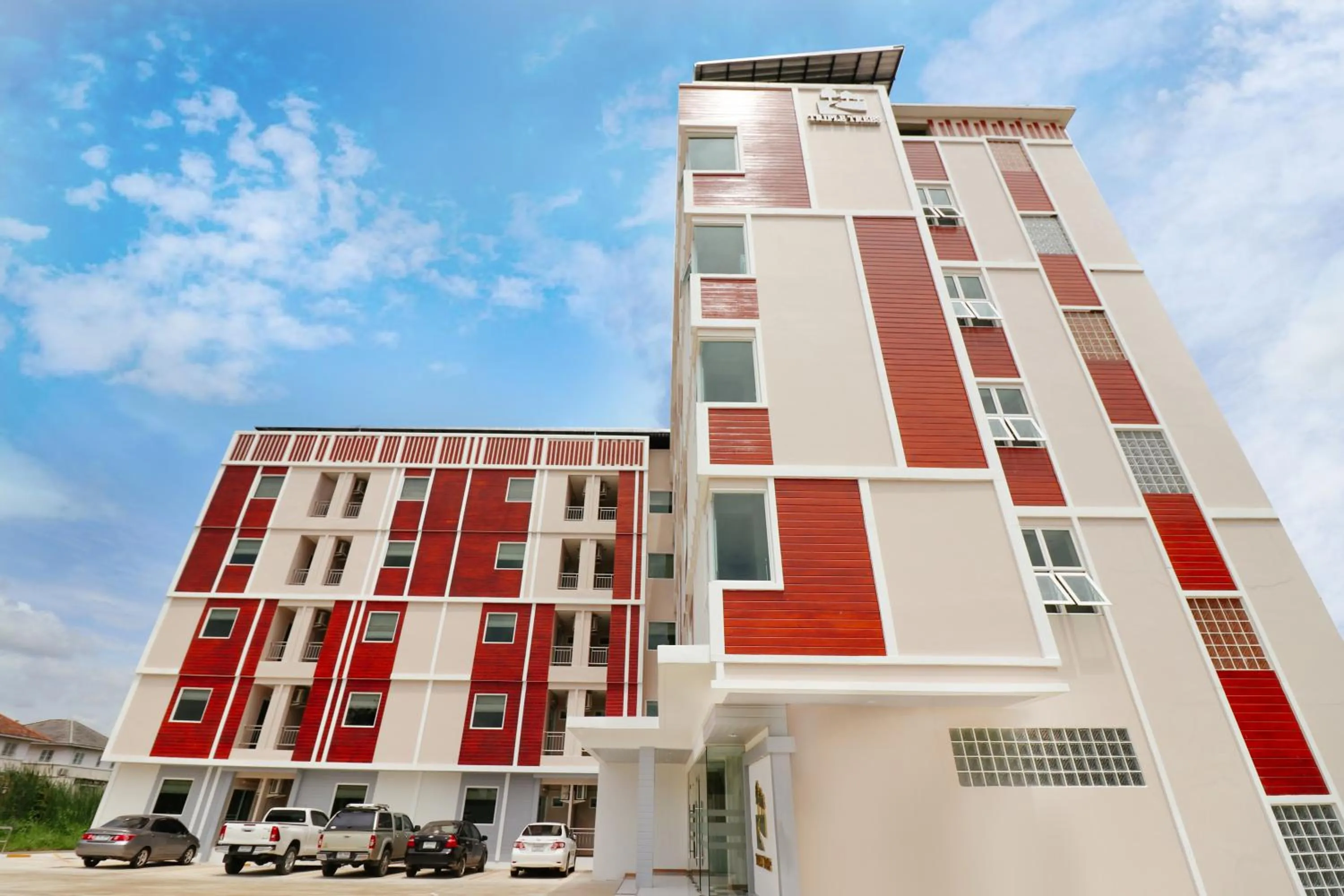 Property building in Tripletreesvillage