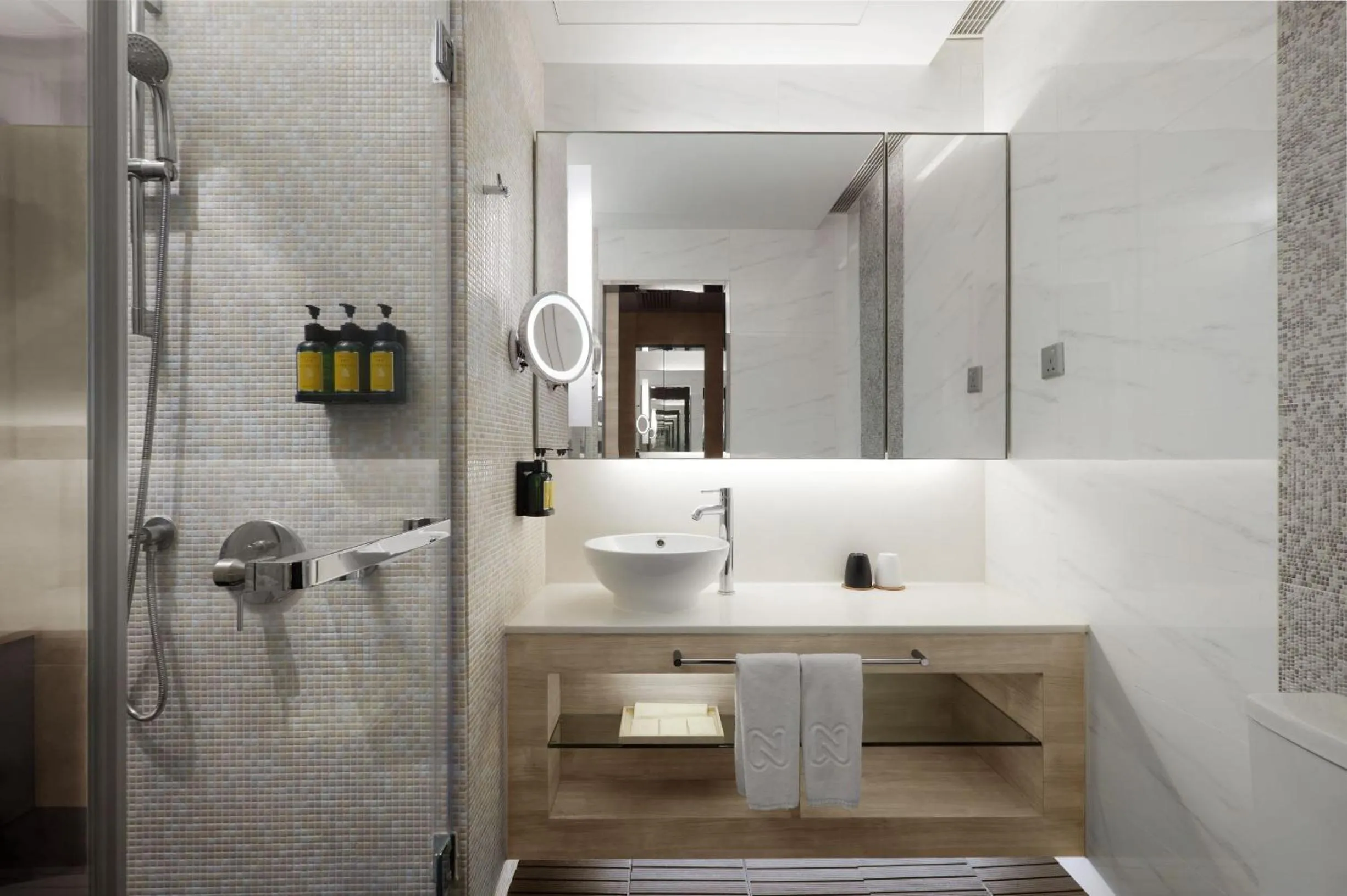 Shower in Lodgewood by Nina Hospitality Mong Kok