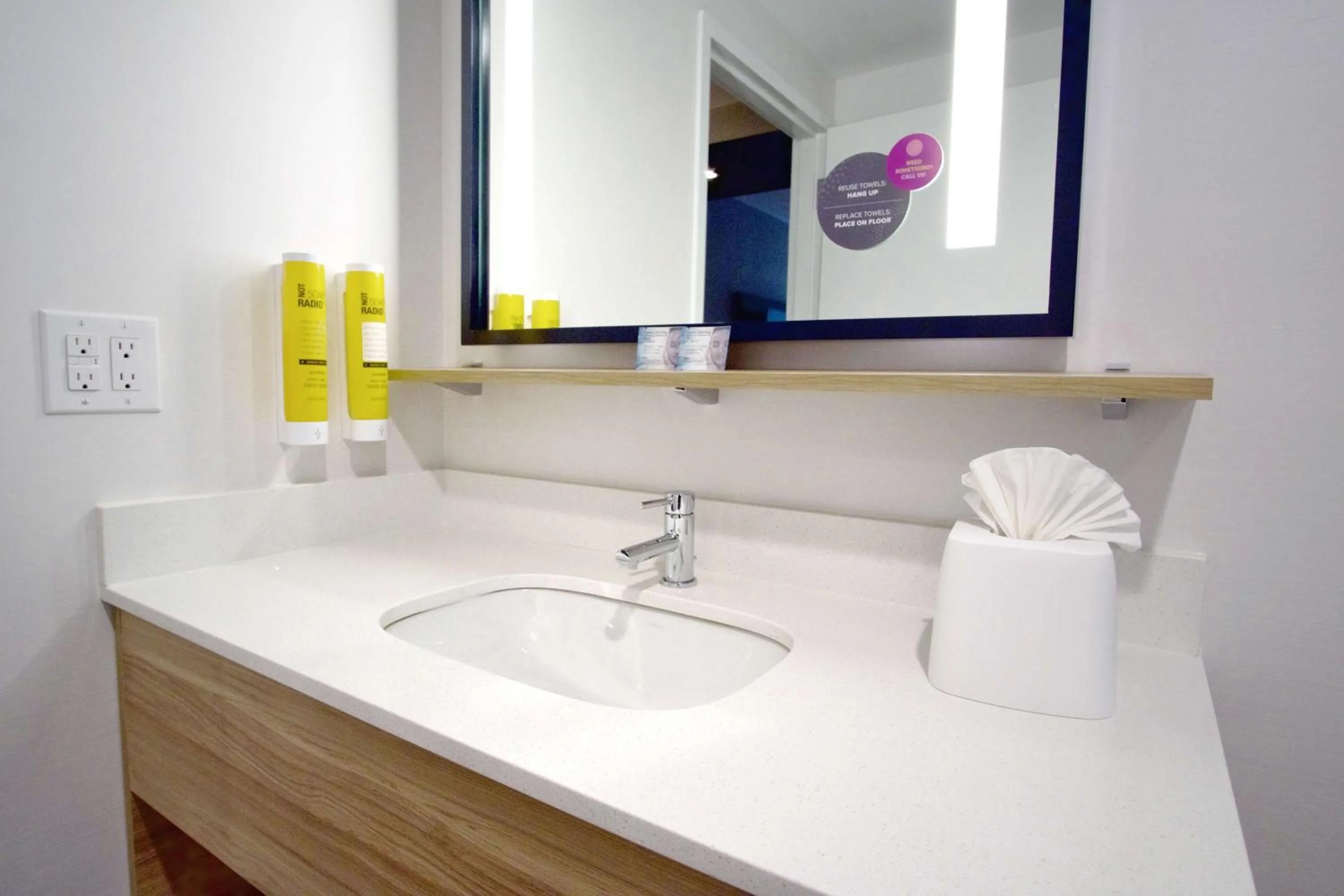 Bathroom in Tru By Hilton Oklahoma City Nw Expressway