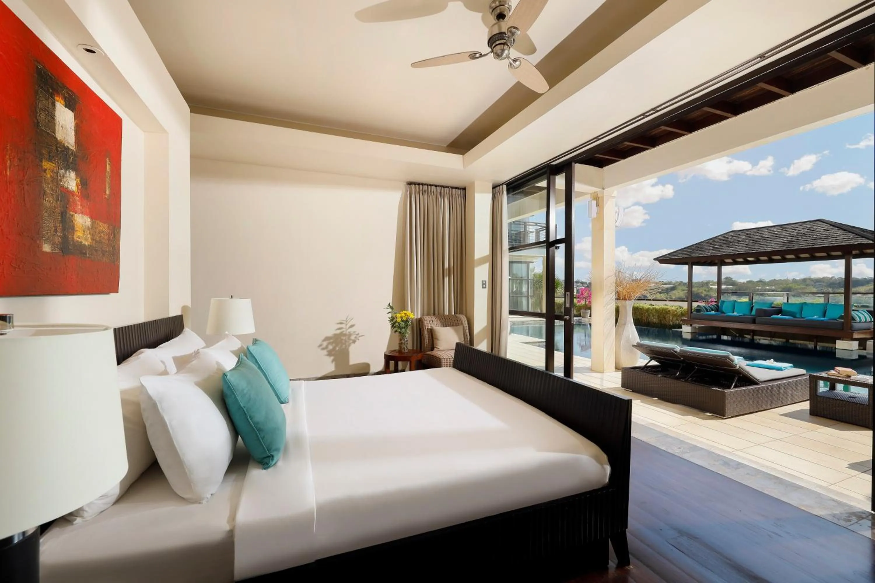 Bed in Villa Jamalu by Nakula