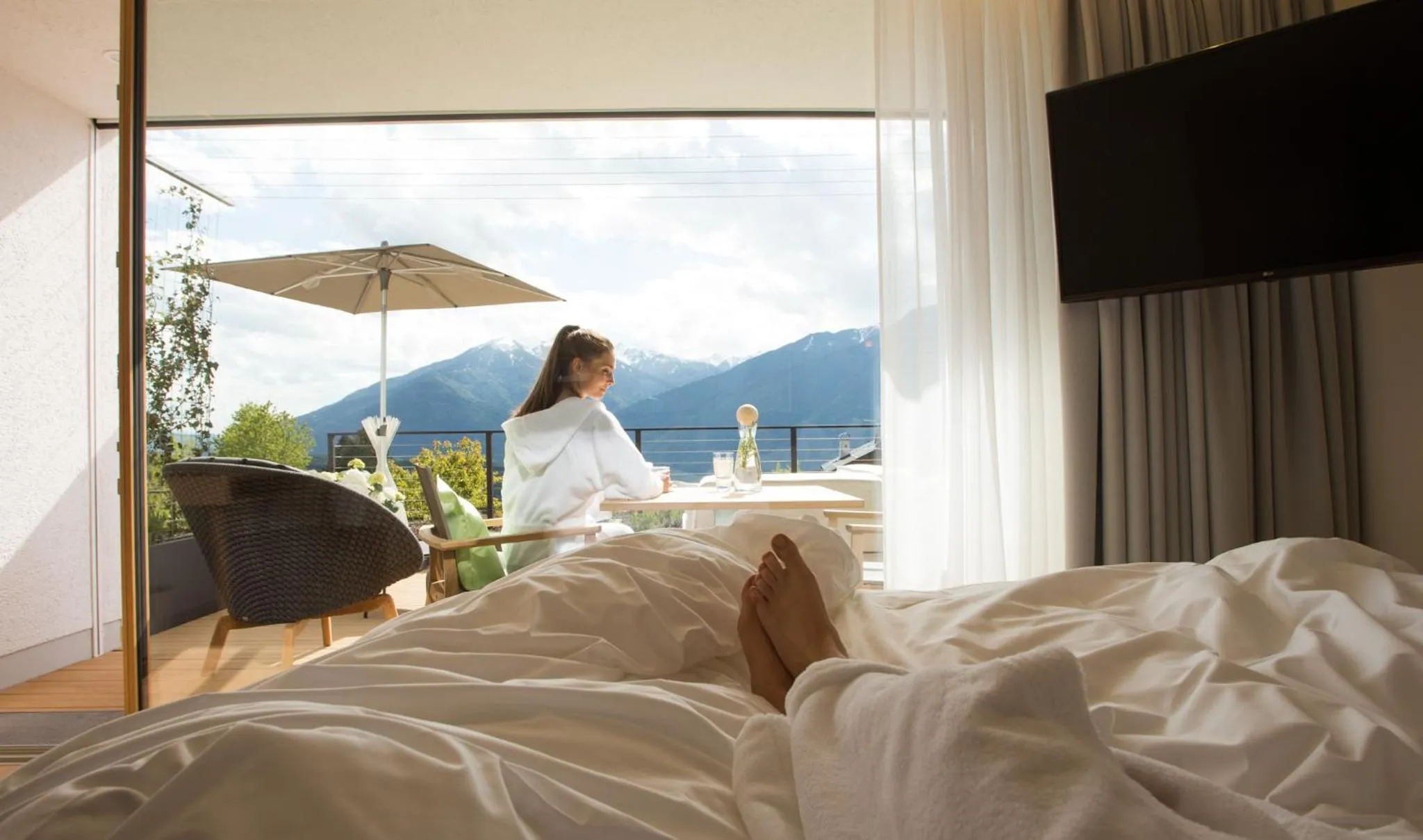 Bed in Villa Grüntaler by Hotel Schönblick