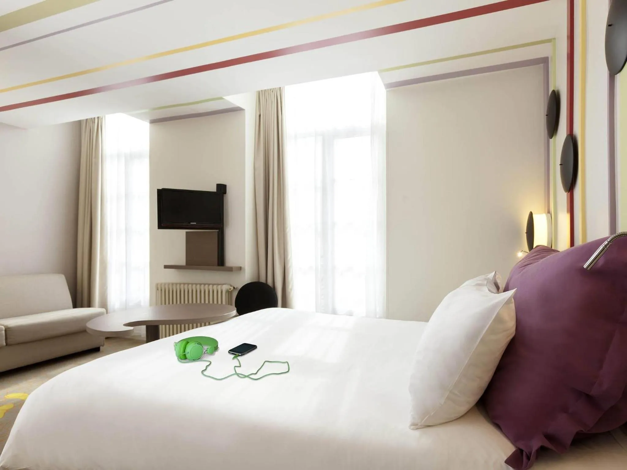Bedroom, Bed in ibis Styles Bayonne