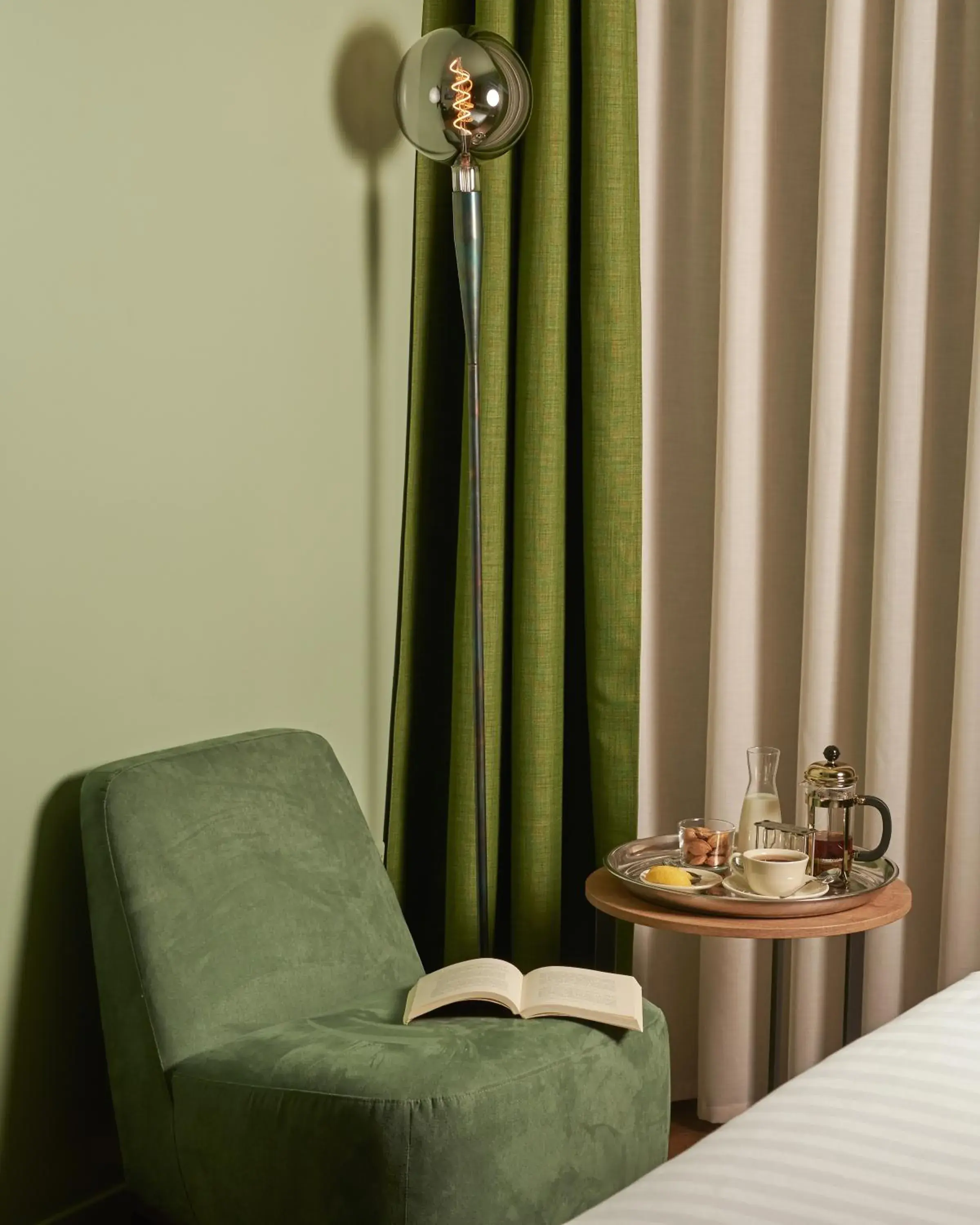 Single Room in 73 Boutique Hotel Single Room in 73 Boutique Hotel