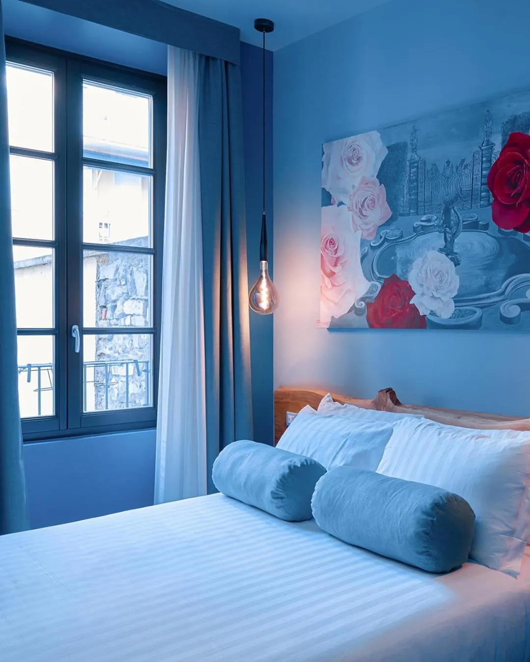 Bedroom, Bed in 73 Boutique Hotel