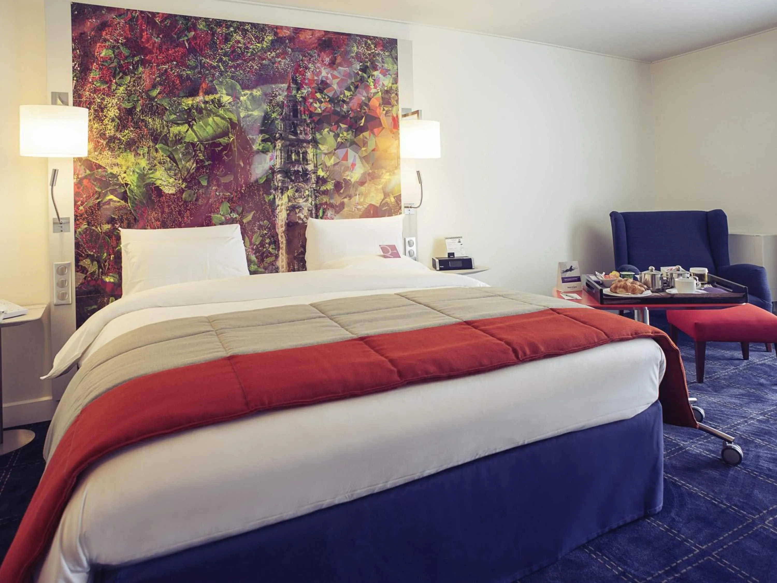 Privilege Double Room in Mercure Lille Marcq en Baroeul