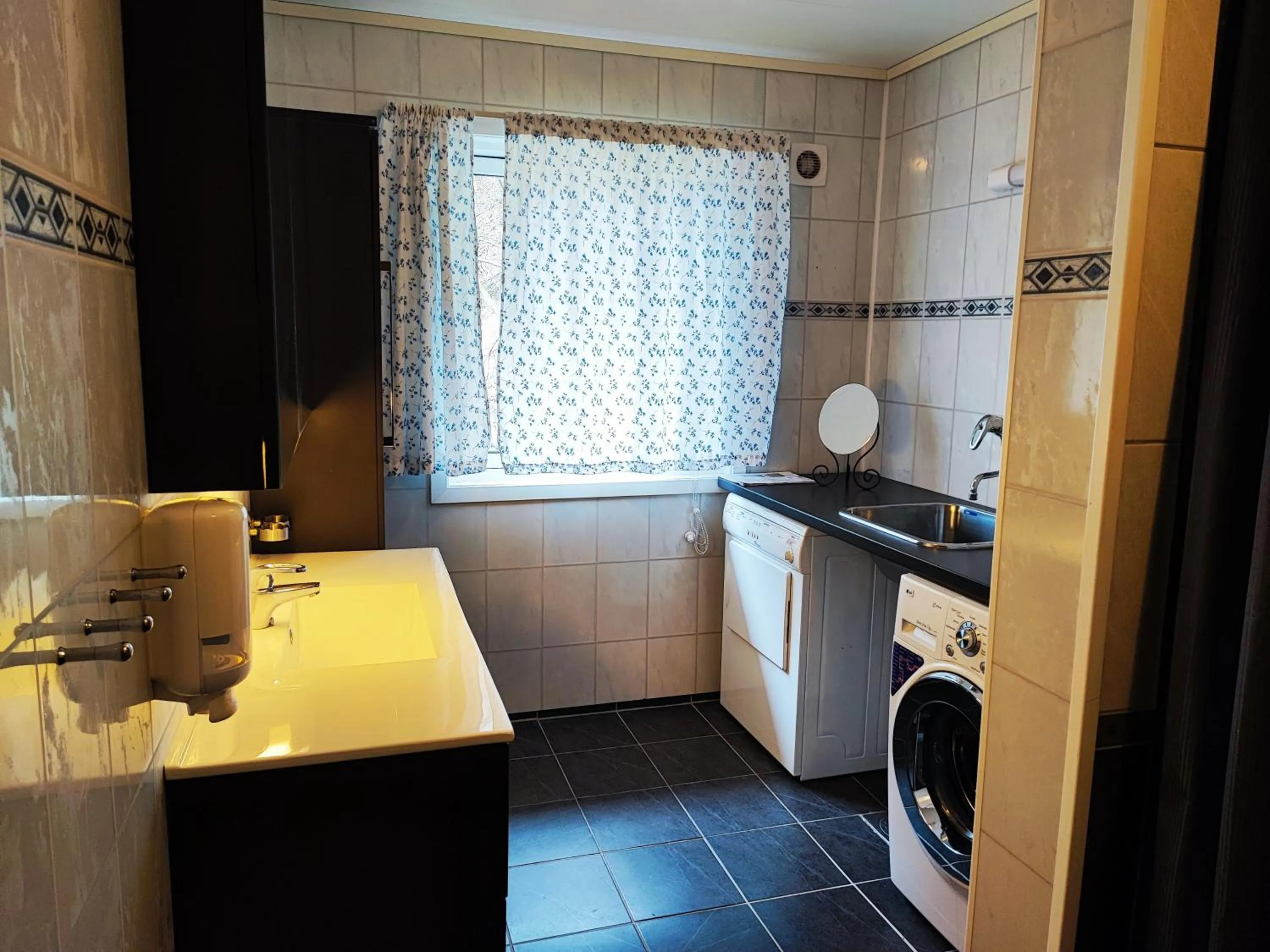 Bathroom in Visit Undredal