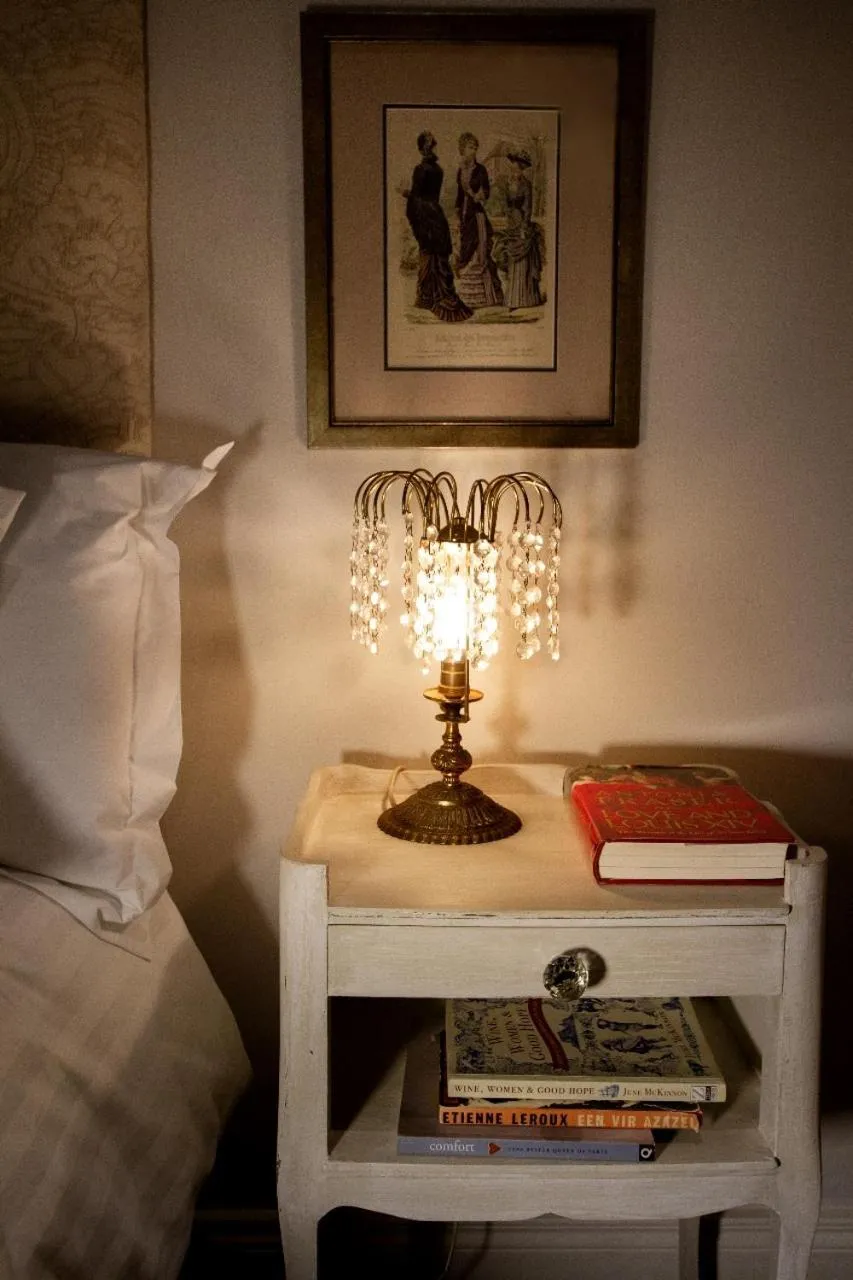 Bed in The Great Gatsby Houghton