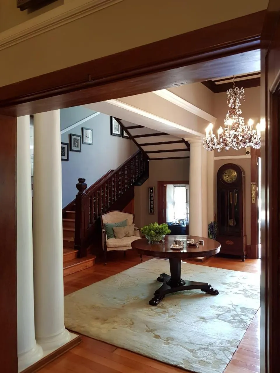 Lobby or reception in The Great Gatsby Houghton