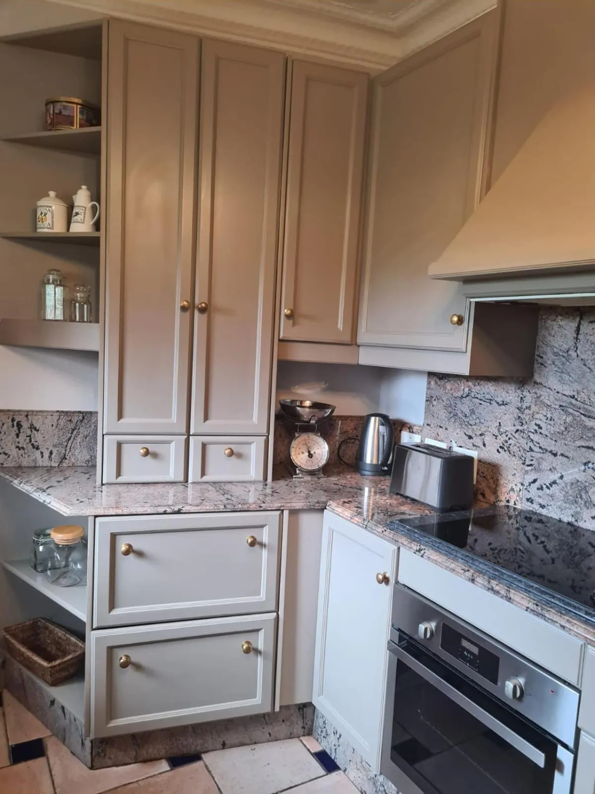 Kitchen or kitchenette in The Great Gatsby Houghton