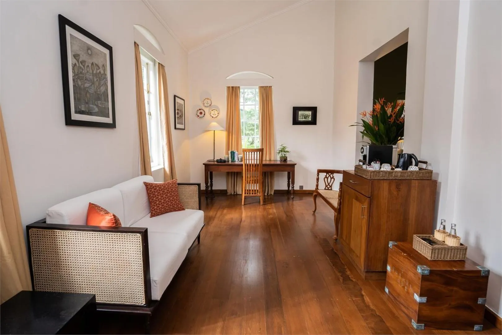 Property building in Glenross Living - A Collection of 7 Private Pool Villas and 3 Colonial Suites