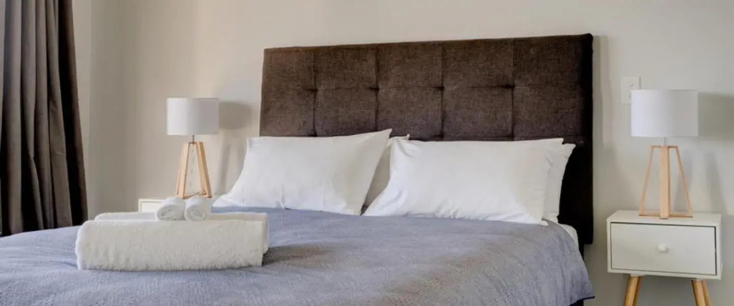 Two-Bedroom Apartment in The Rosebank Two-Bedroom Apartment in The Rosebank