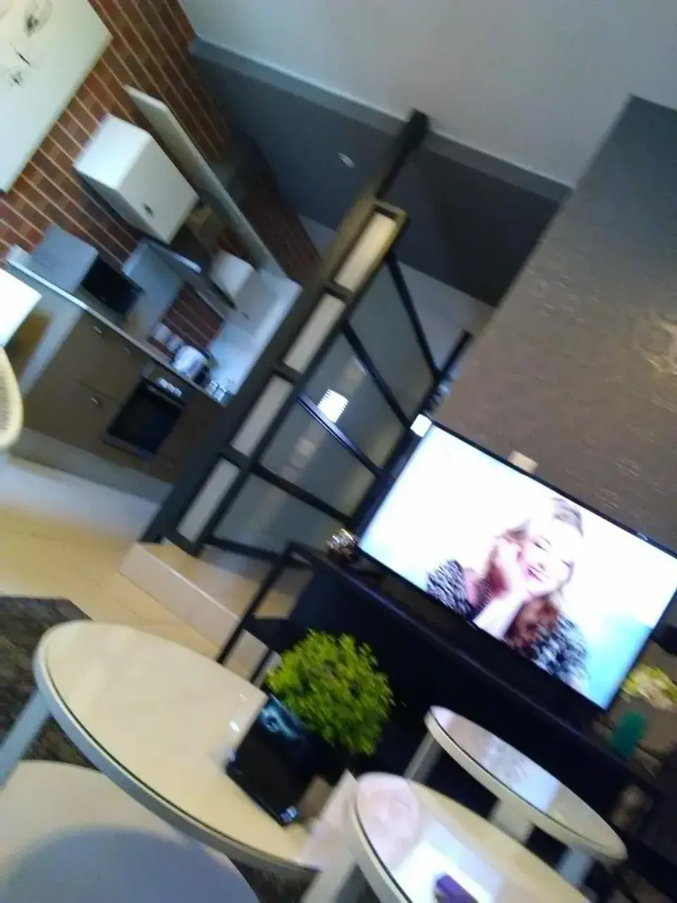 One-Bedroom Apartment in The Rosebank One-Bedroom Apartment in The Rosebank