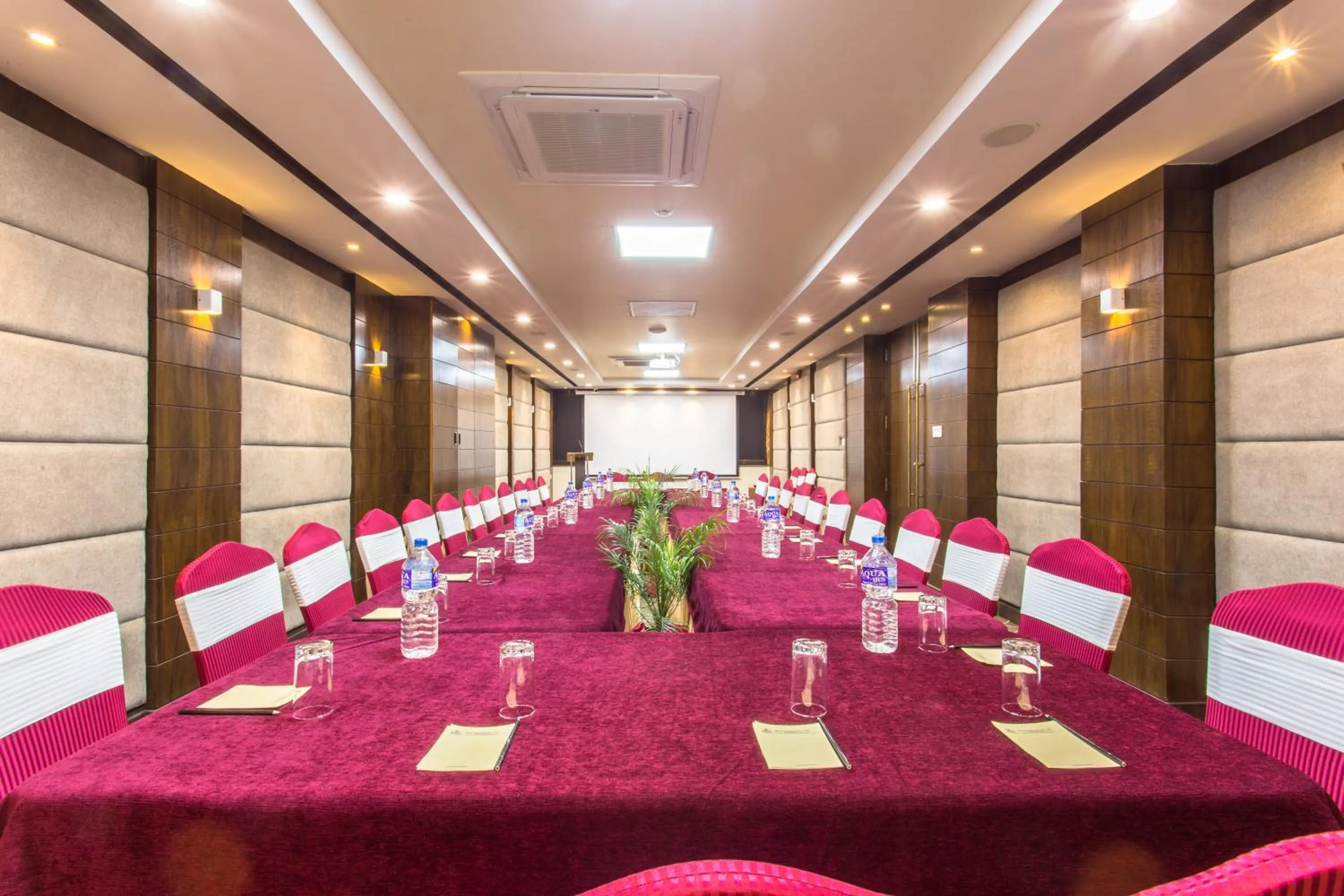 Meeting/conference room in Hotel Kutumba