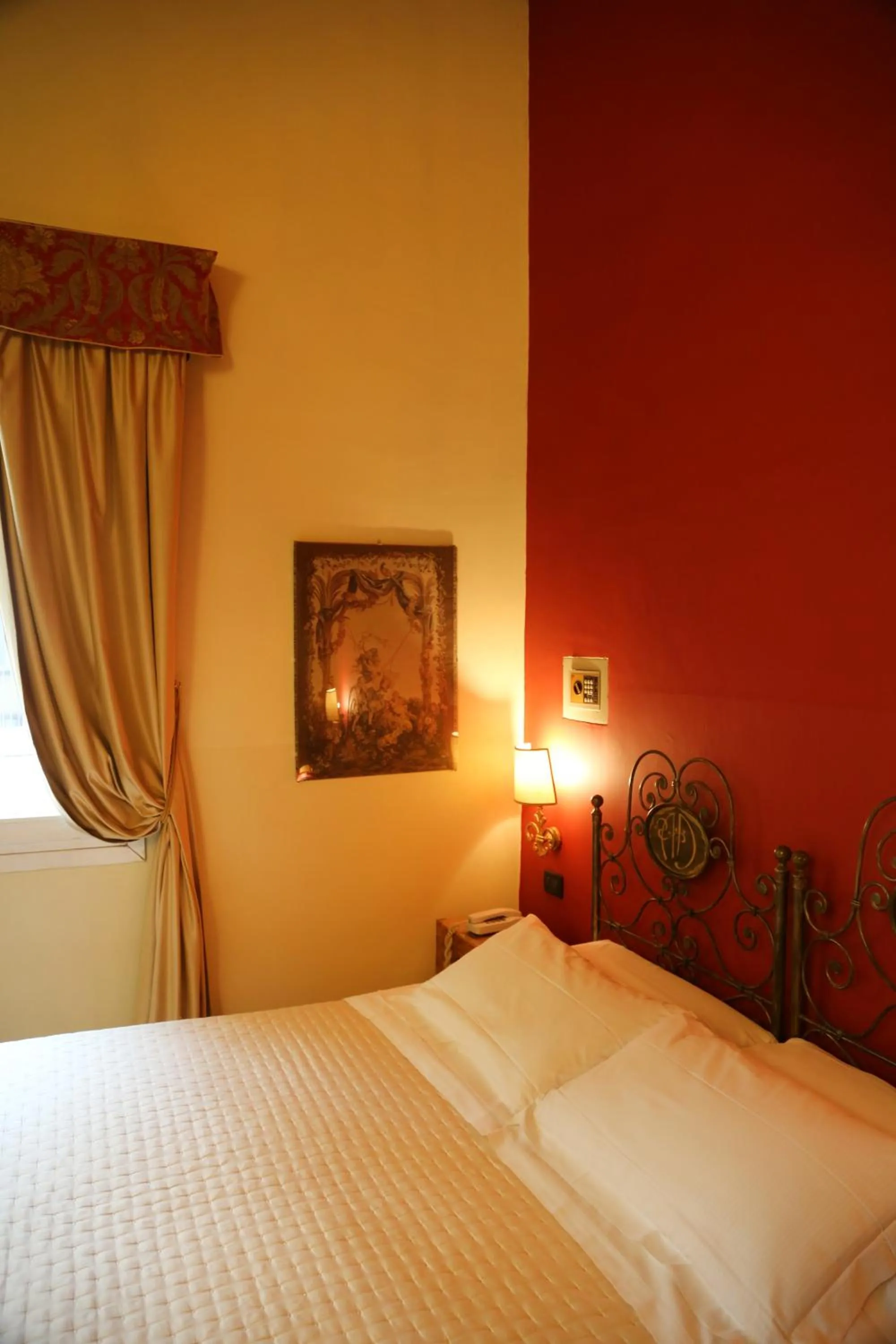 Bed in Albergo delle Drapperie